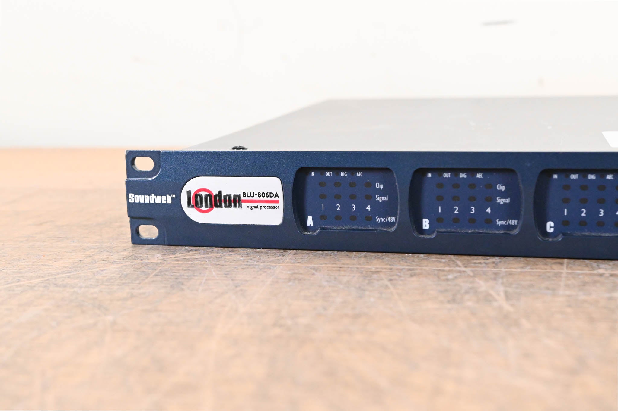 BSS London BLU-806DA Signal Processor with BLU link and Dante / AES67