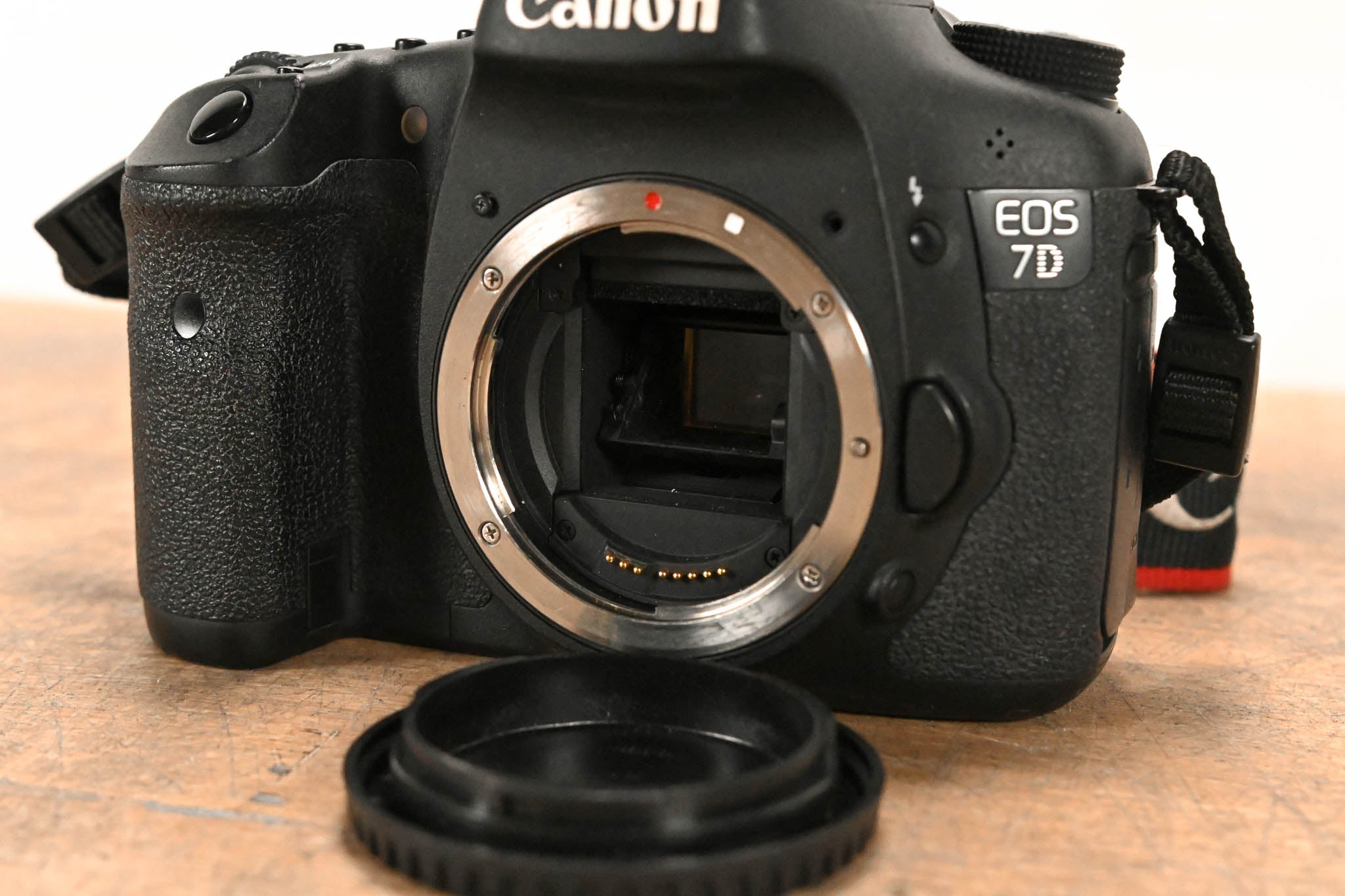 Canon EOS 7D DSLR Camera Body