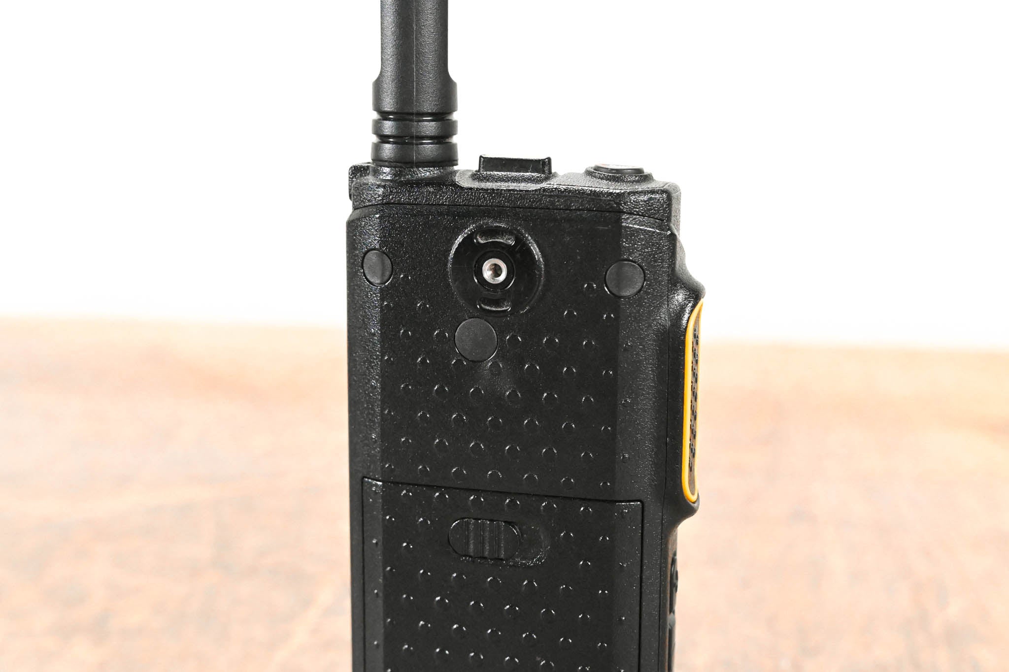 Motorola PMLN7093A Multi-Unit Charger with six SL300 Two-Way Radios