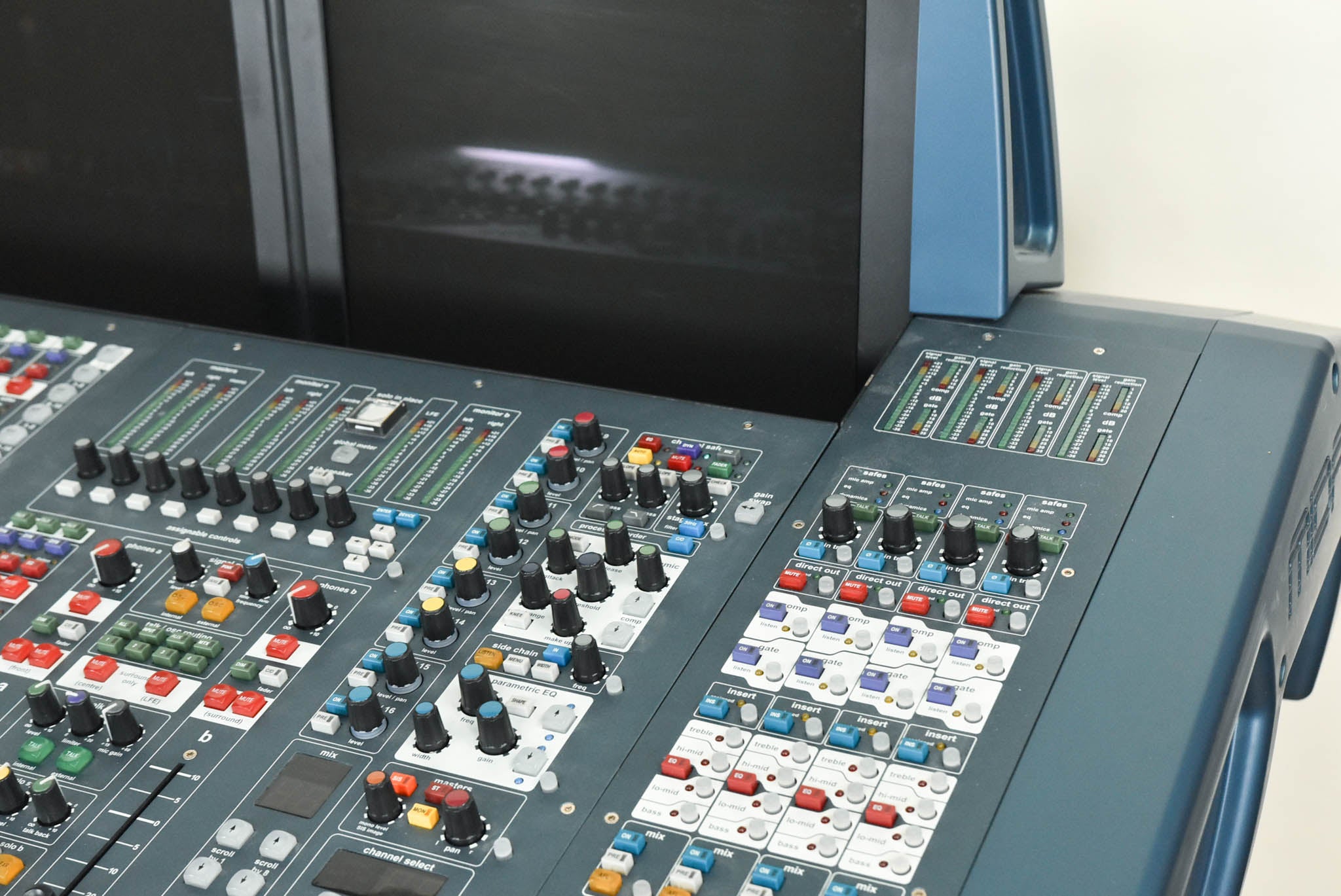 Midas PRO3 Live Digital Audio Mixing Console with DL371 Engine