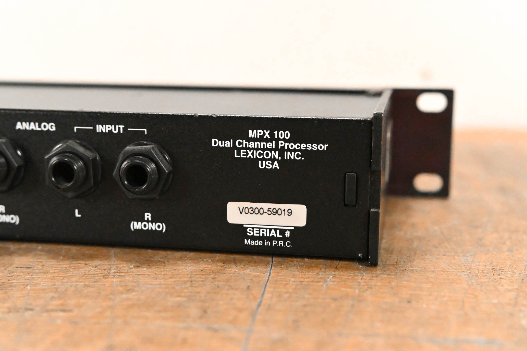 Lexicon MPX 100 Dual-Channel Effects Processor