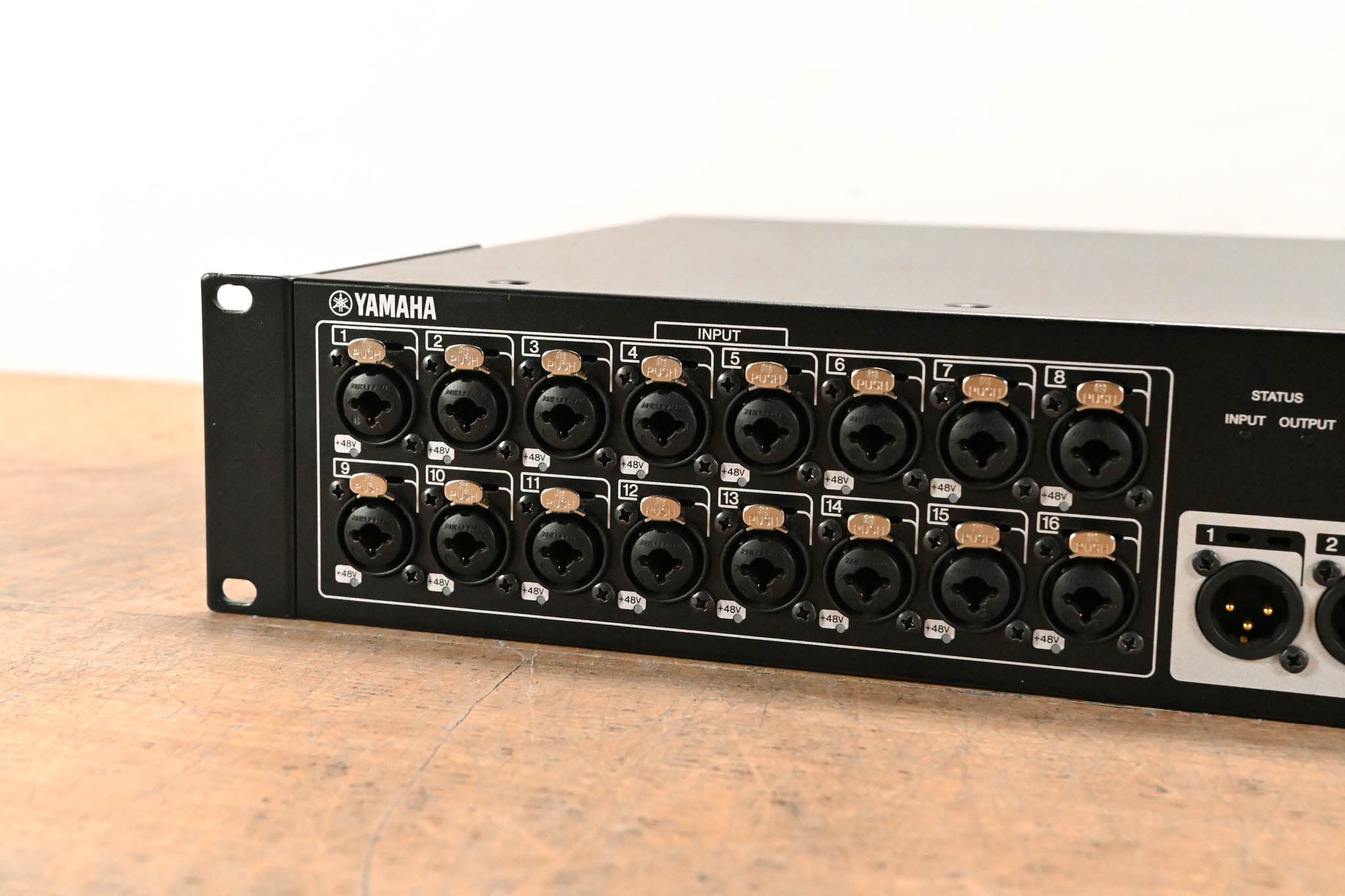 Yamaha Tio1608-D 16-Input/8-Output Dante Stagebox for TF Series Mixers