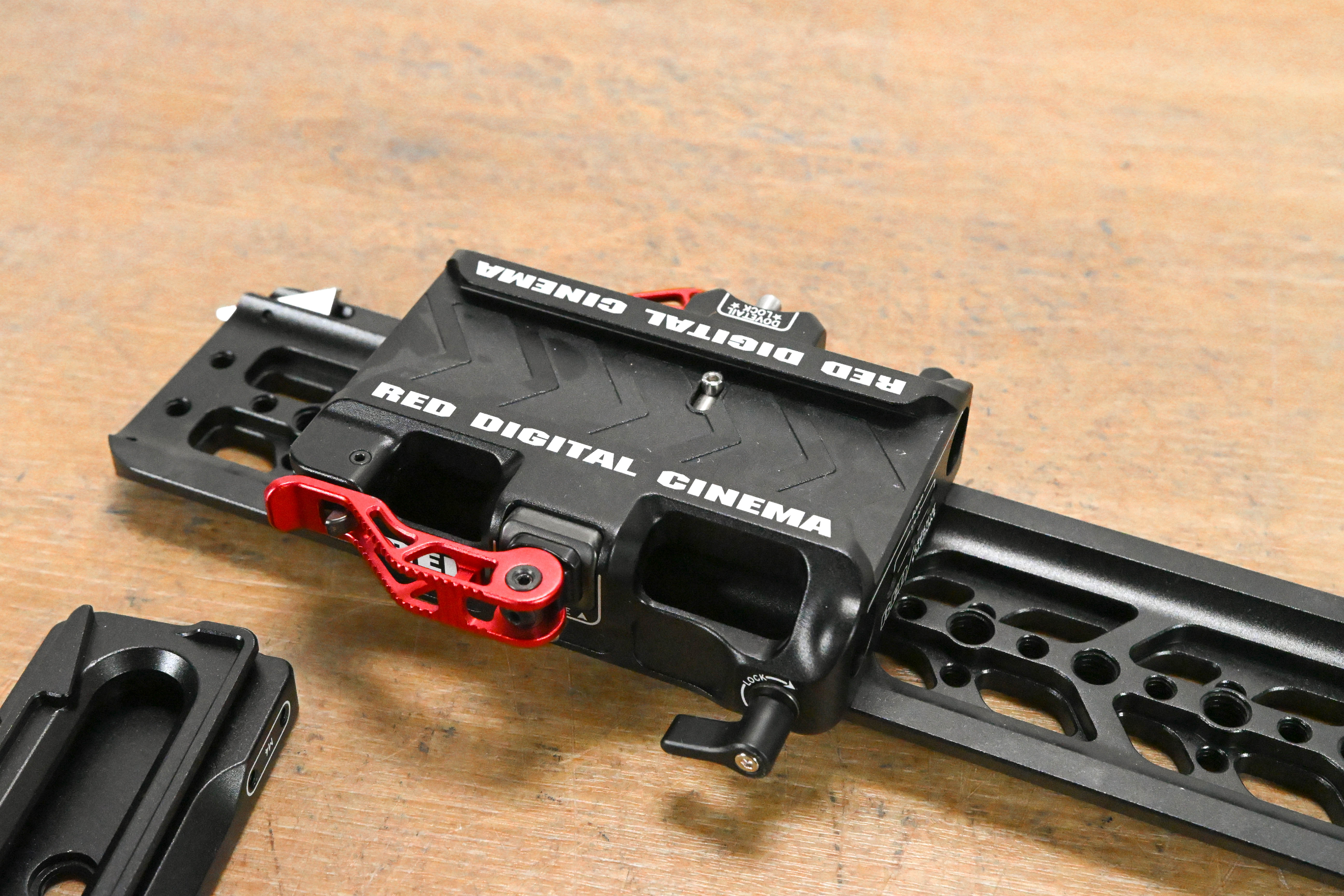 RED Digital Cinema V-RAPTOR QR Platform w/ Arca & Dovetail Plate