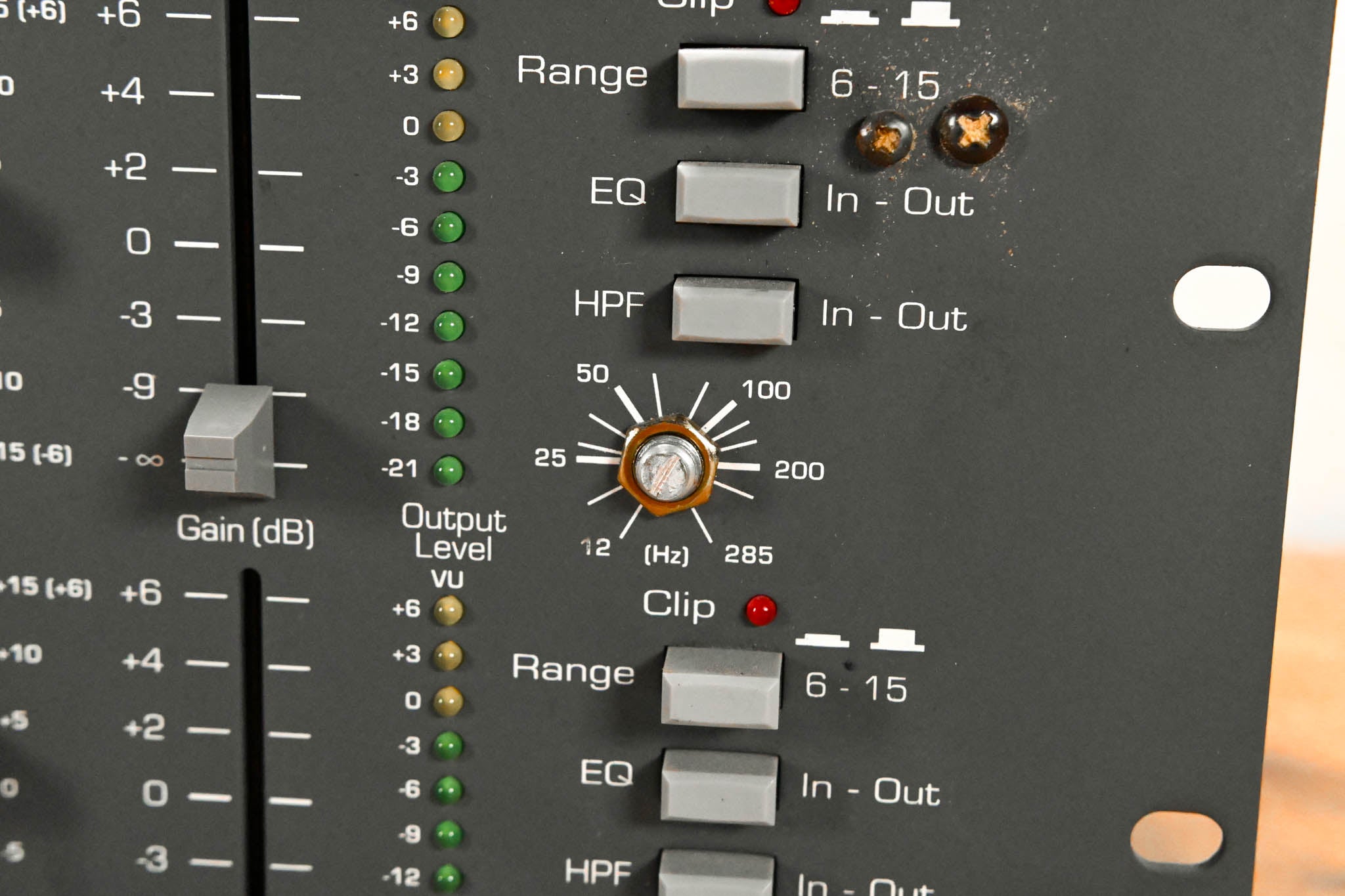 Ashly GQX-3102 2-Channel 31-Band Graphic Equalizer