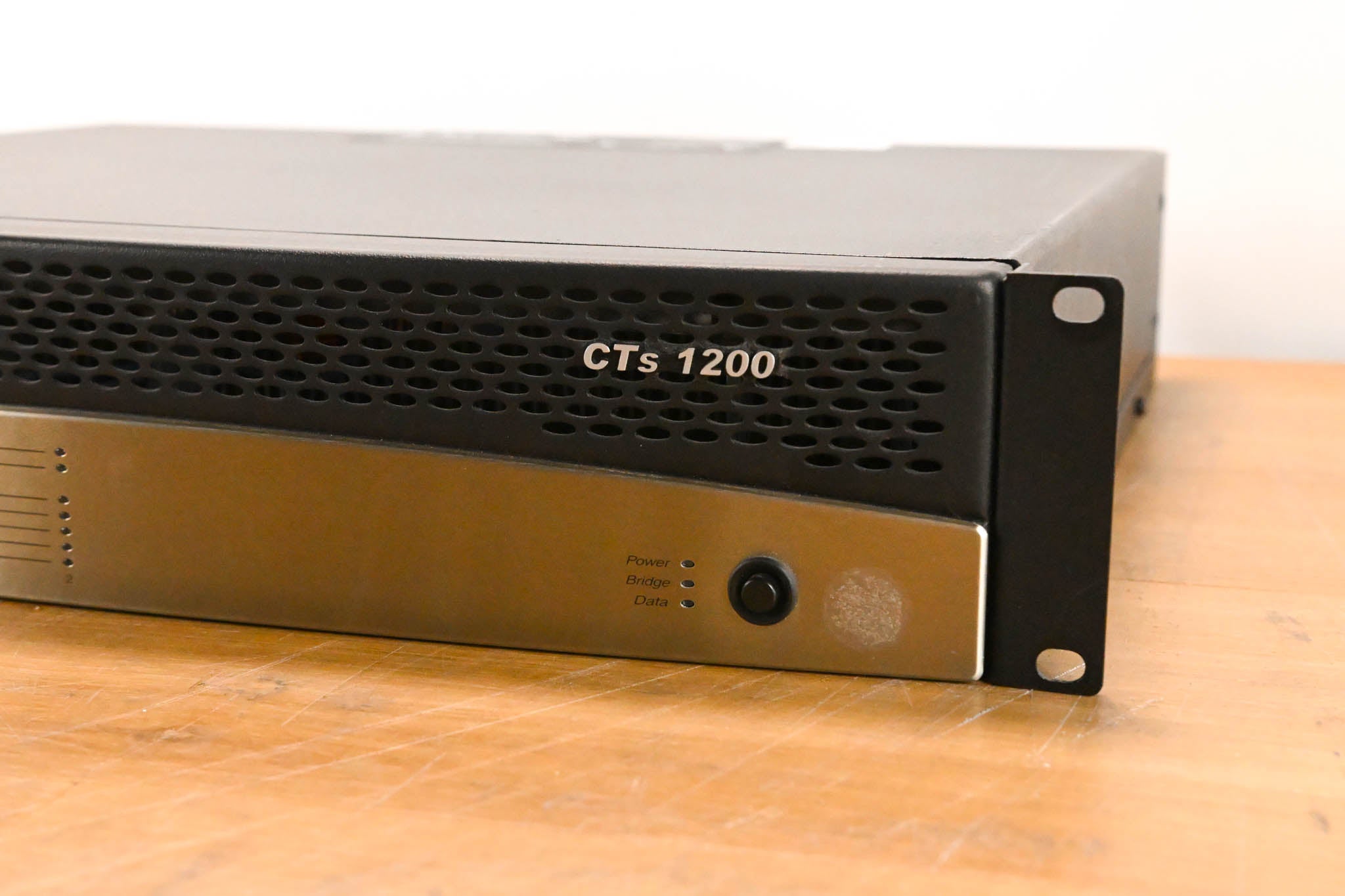 Crown CTs 1200 Two-Channel 600W Power Amplifier