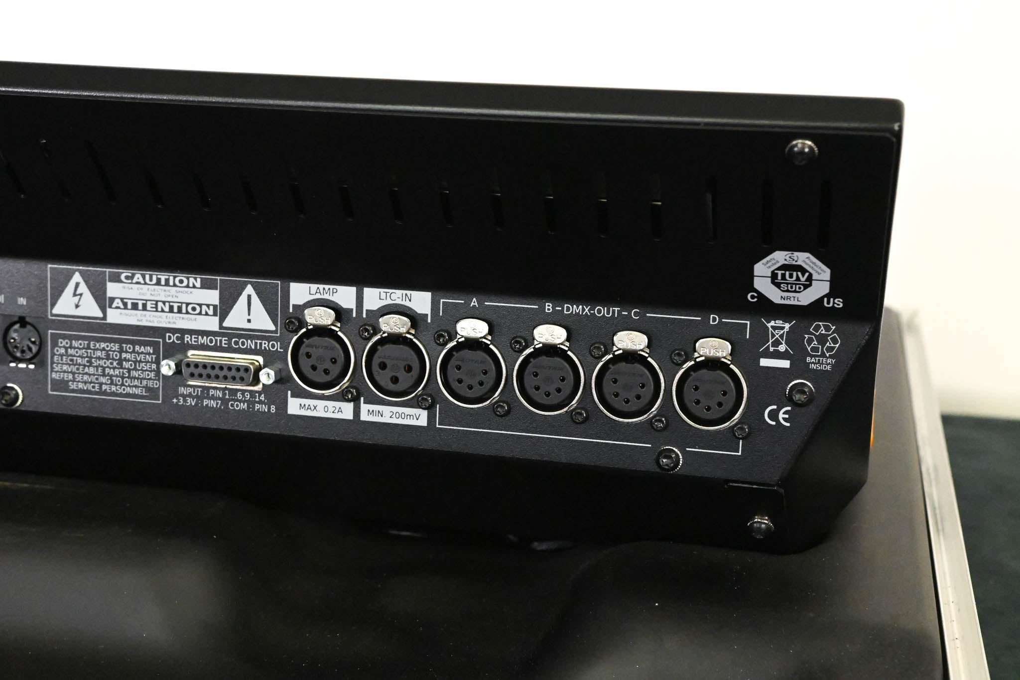 MA Lighting dot2 Core Compact Lighting Console with Road Case