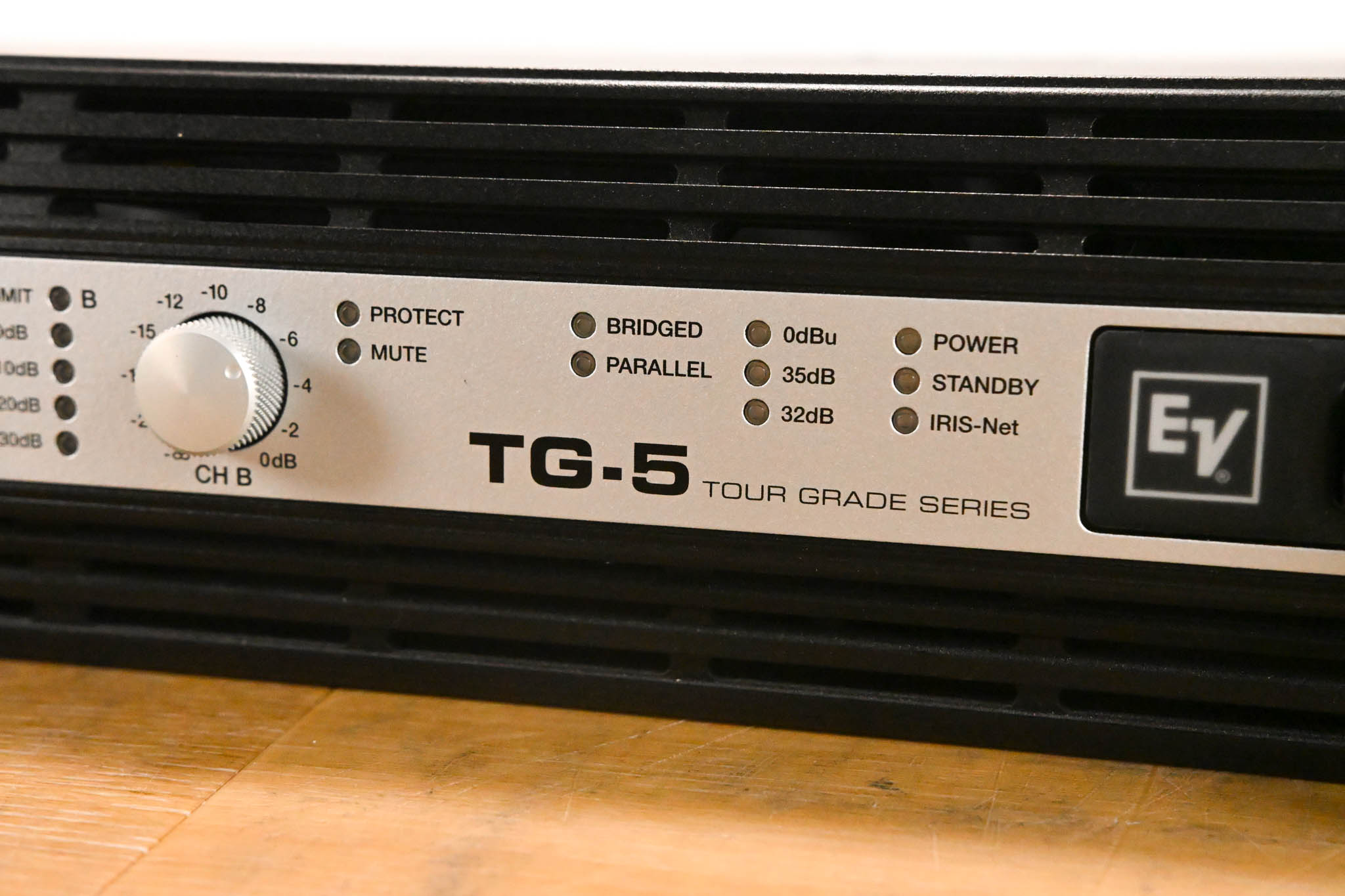 Electro-Voice (EV) TG-5 120V 2-Channel Tour Grade Power Amplifier