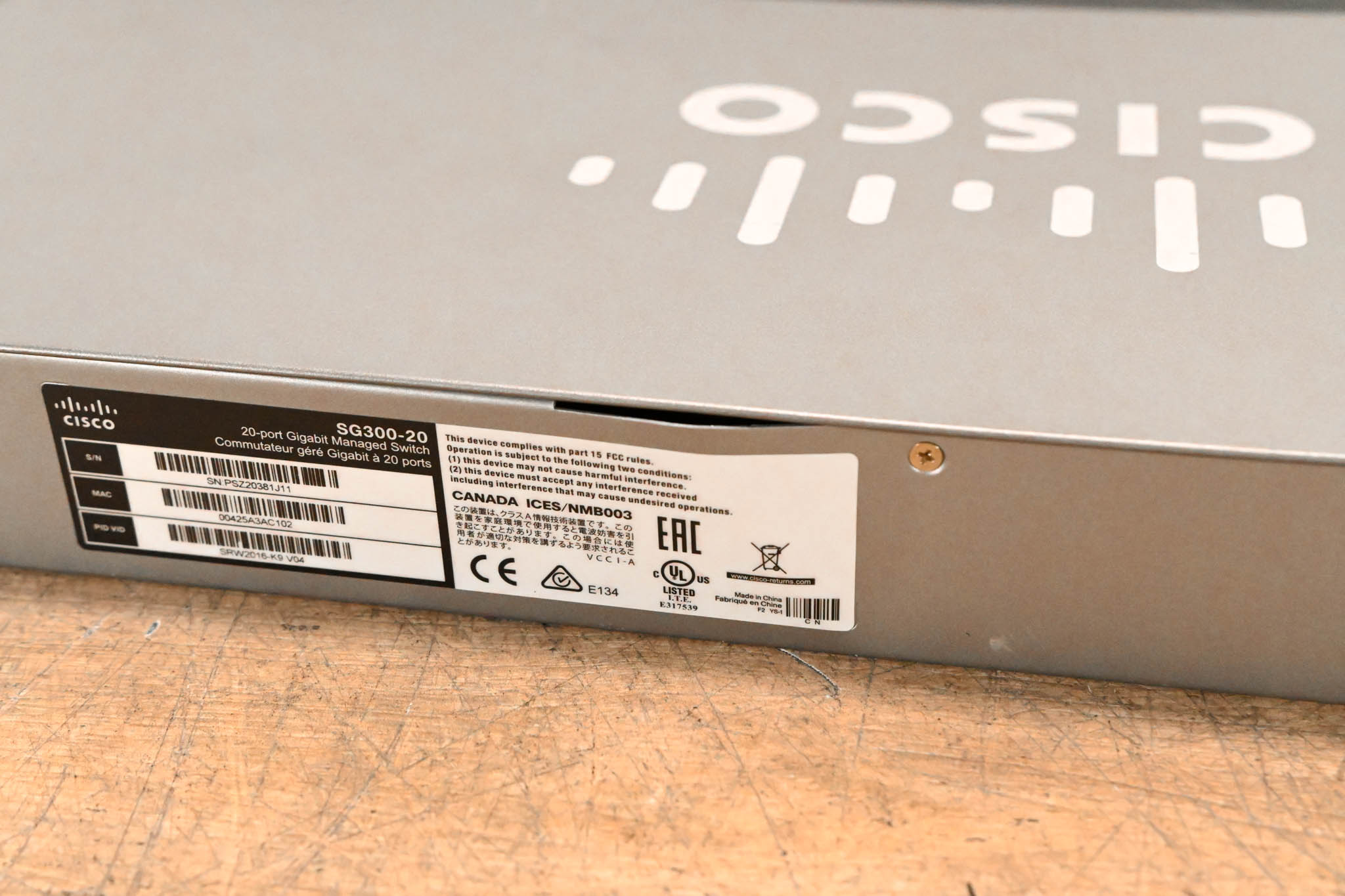 Cisco SG300-20 20-Port Gigabit Managed Switch