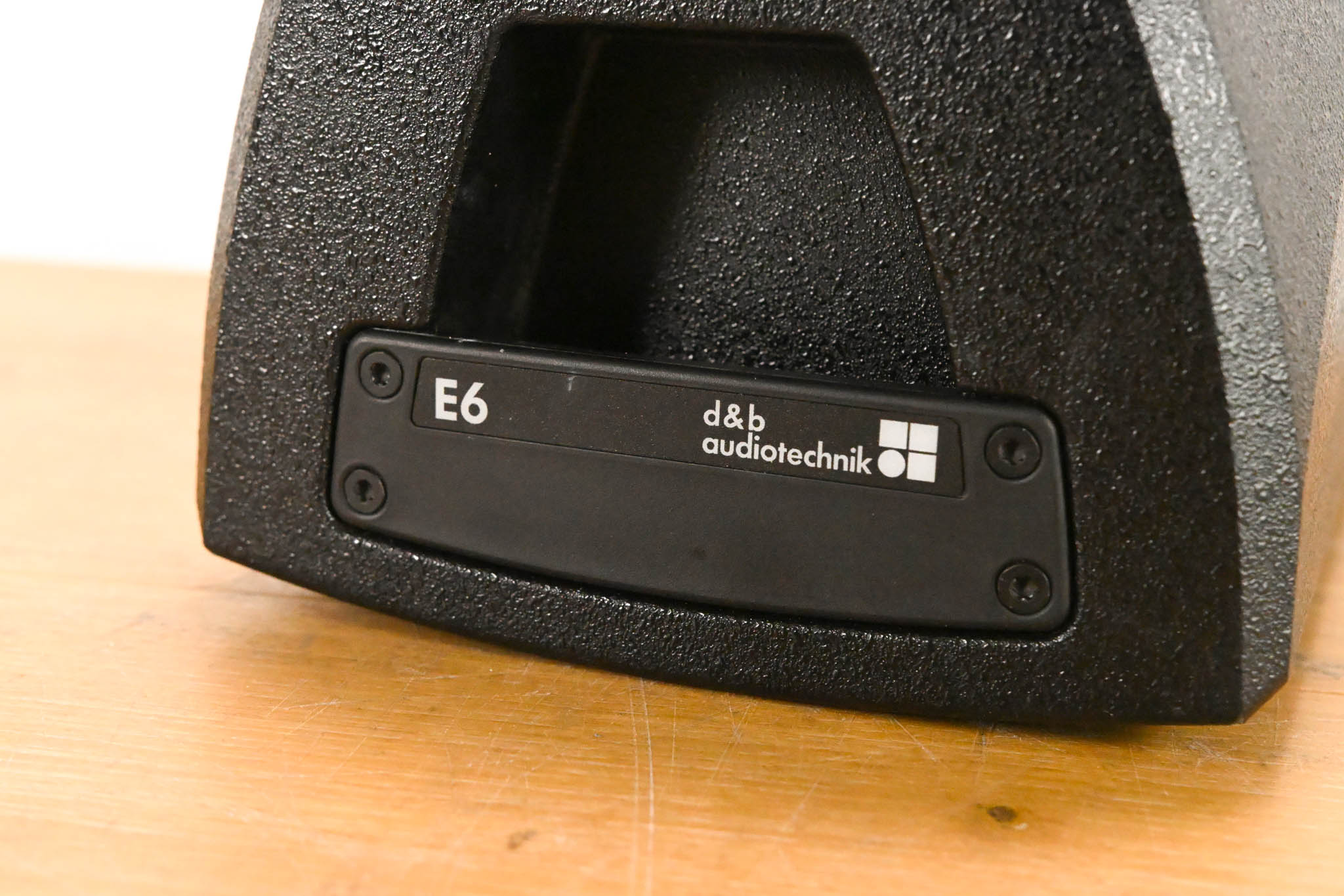 d&b audiotechnik E6 2-Way Passive Coaxial Loudspeaker