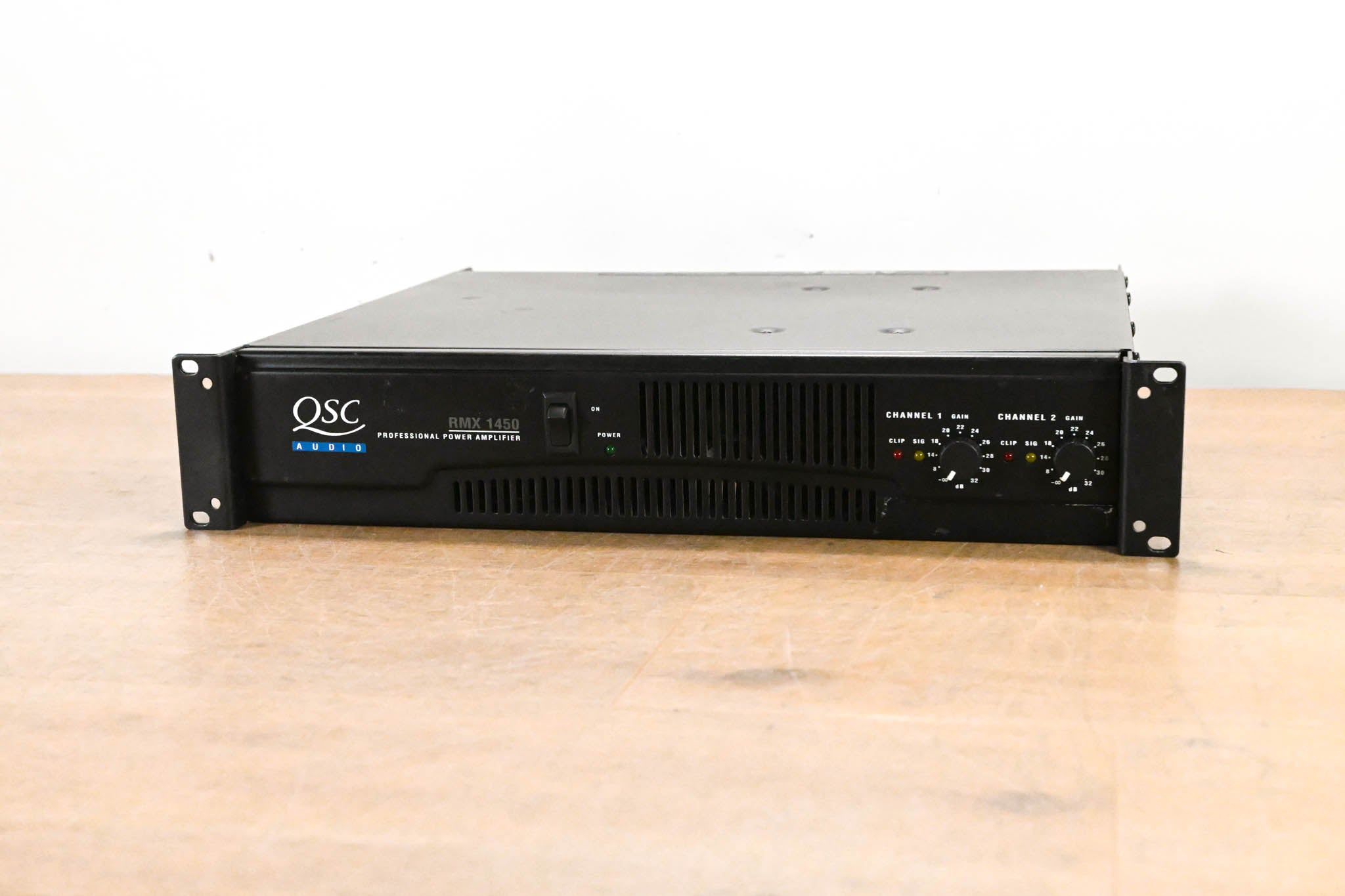 QSC RMX1450 2-Channel Power Amplifier
