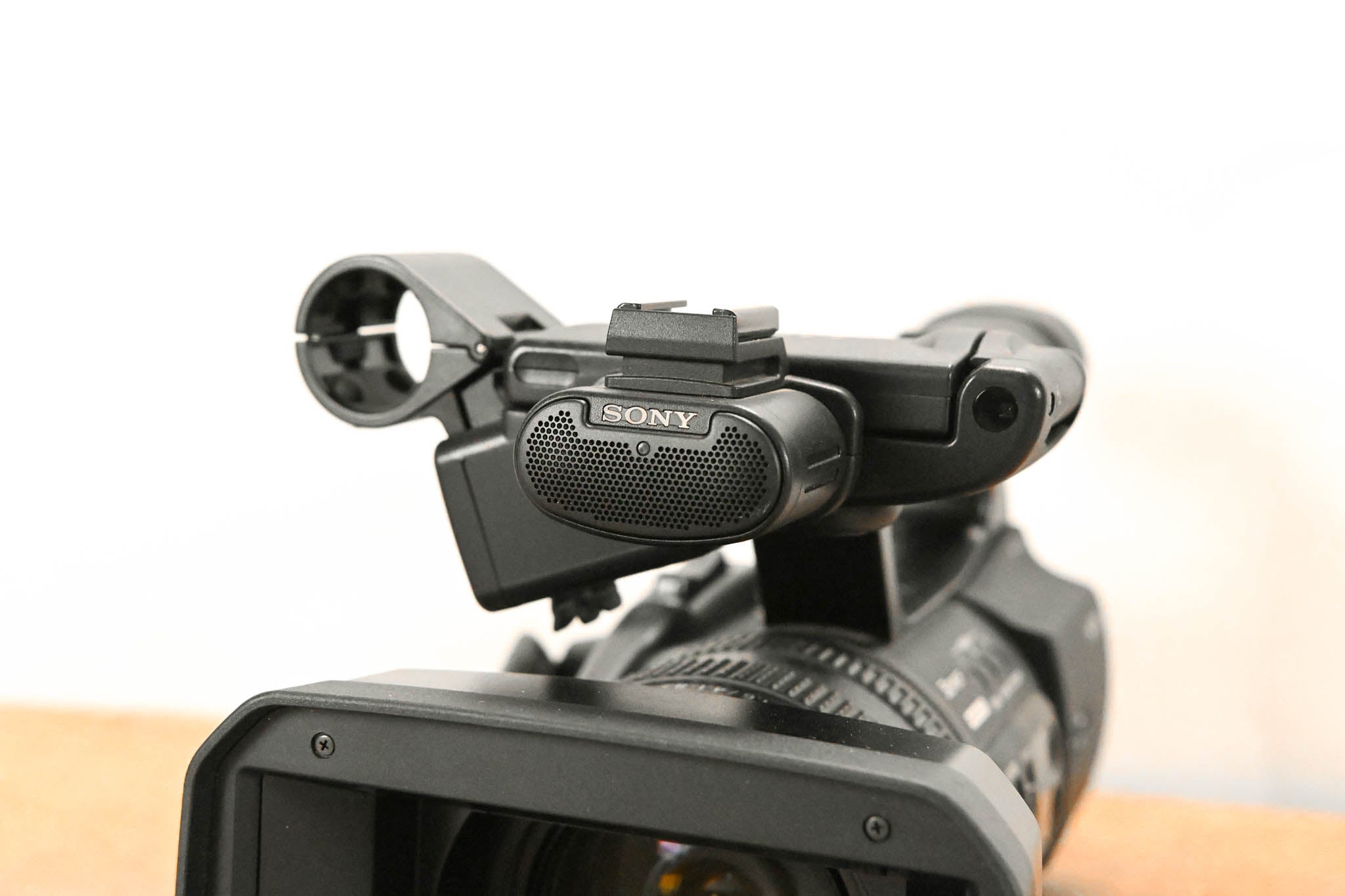 Sony HVR-Z5U Professional 1/3" 3-CMOS HDV Camcorder
