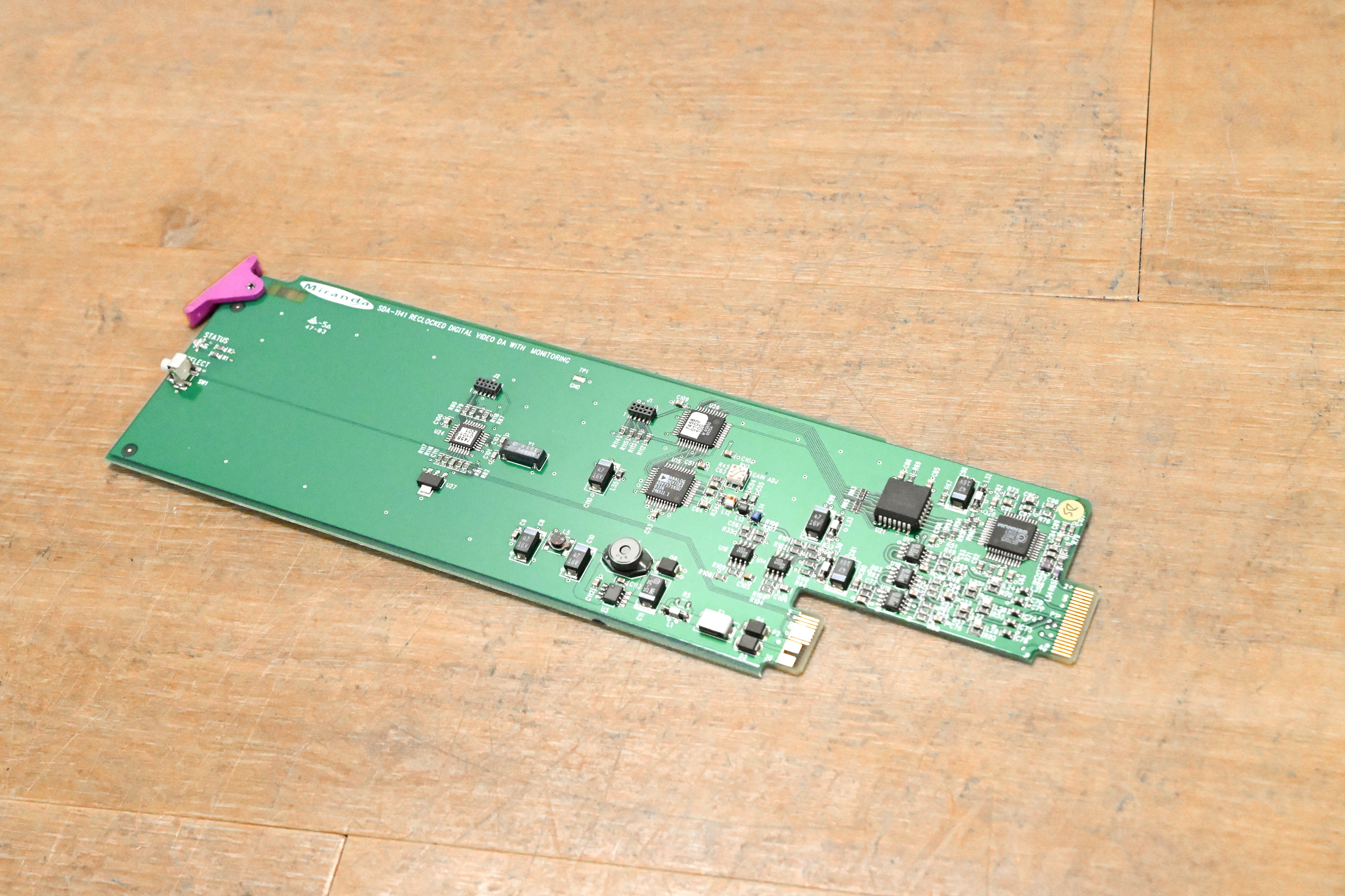 Miranda SDA-1141 Reclocked Digital Video DA with Monitoring Module