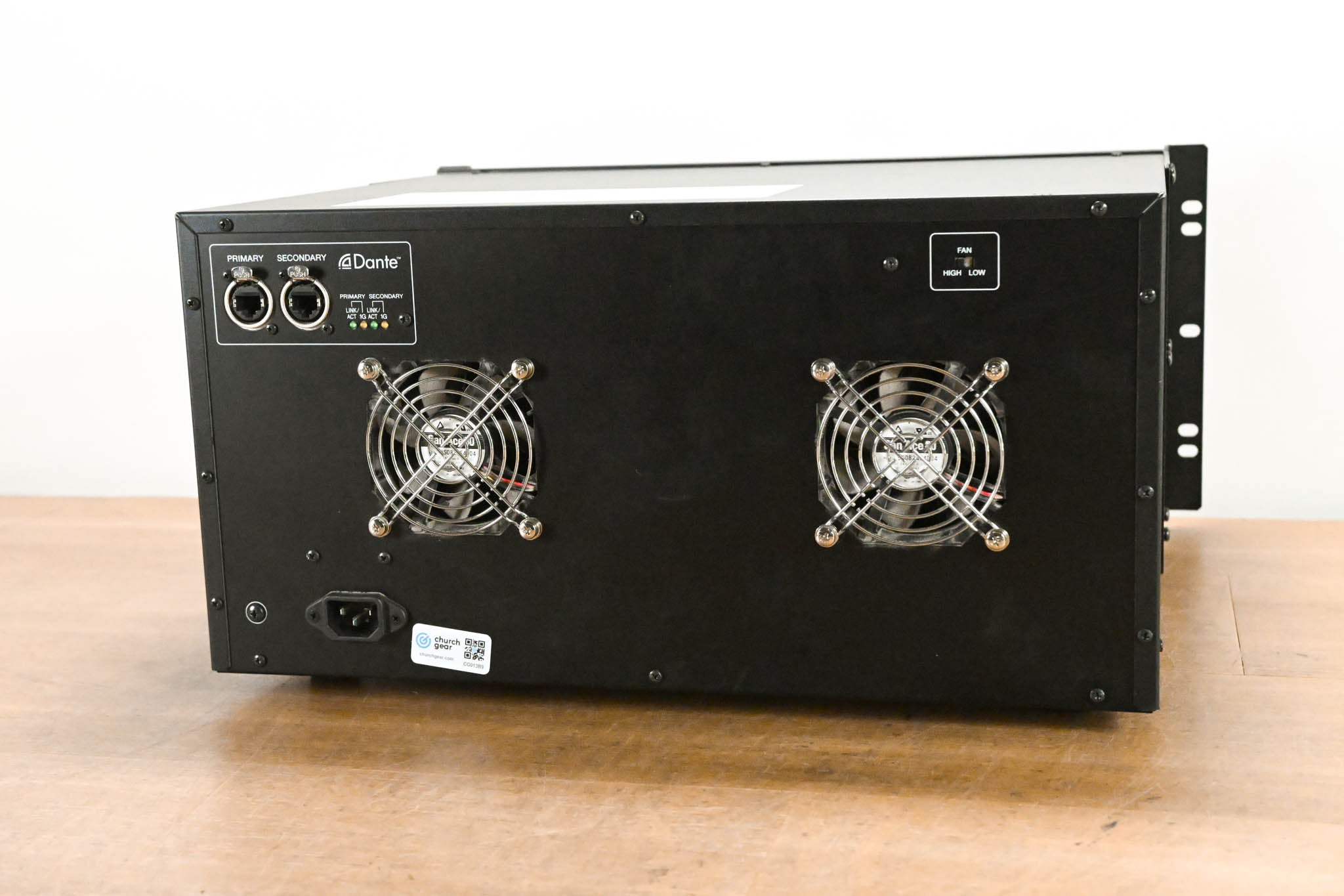 Yamaha Rio3224-D Rio Series 32x16 Remote Stage Box