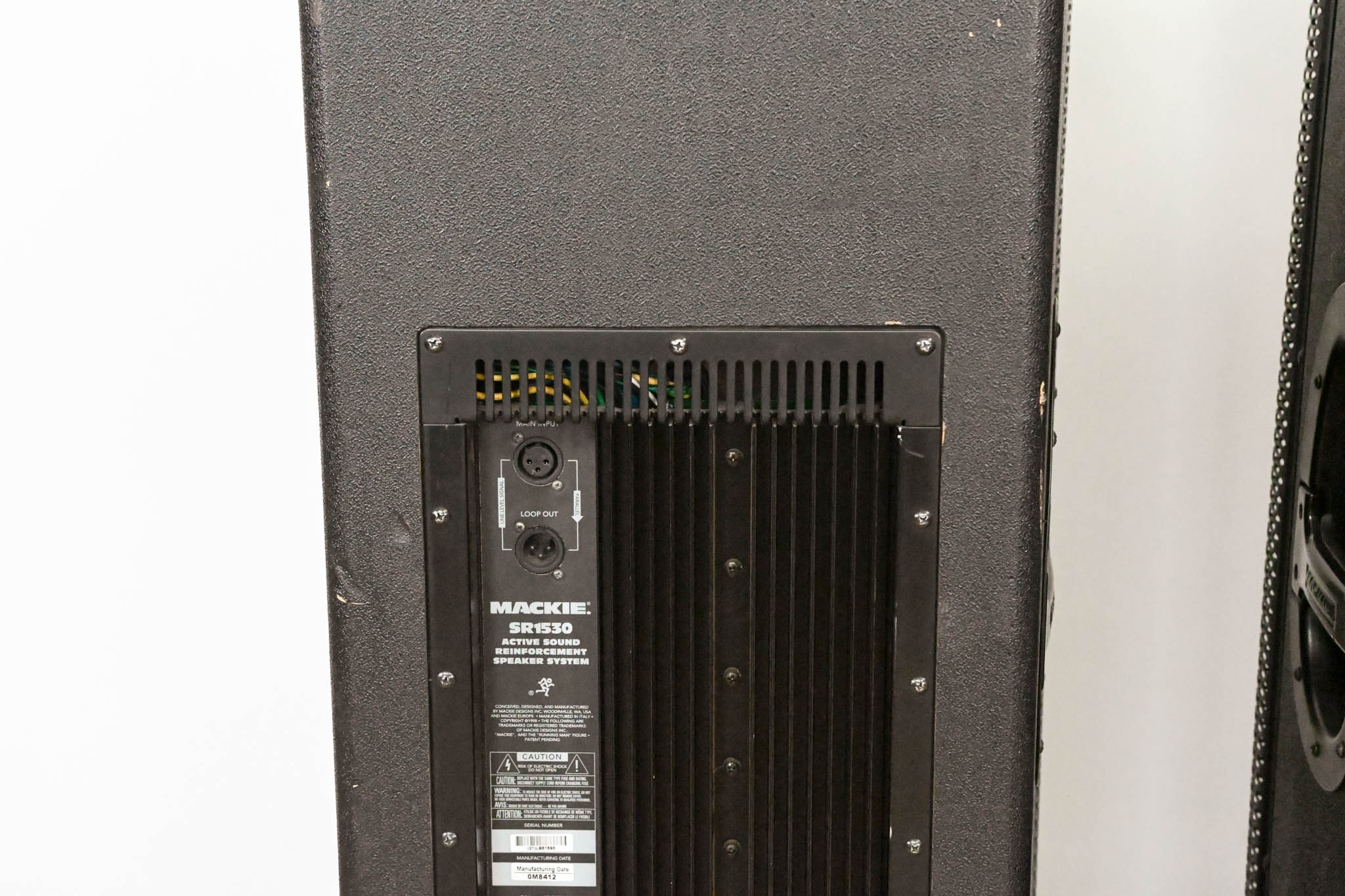 Mackie SR1530 Active 3-Way Sound Reinforcement Speaker (PAIR)