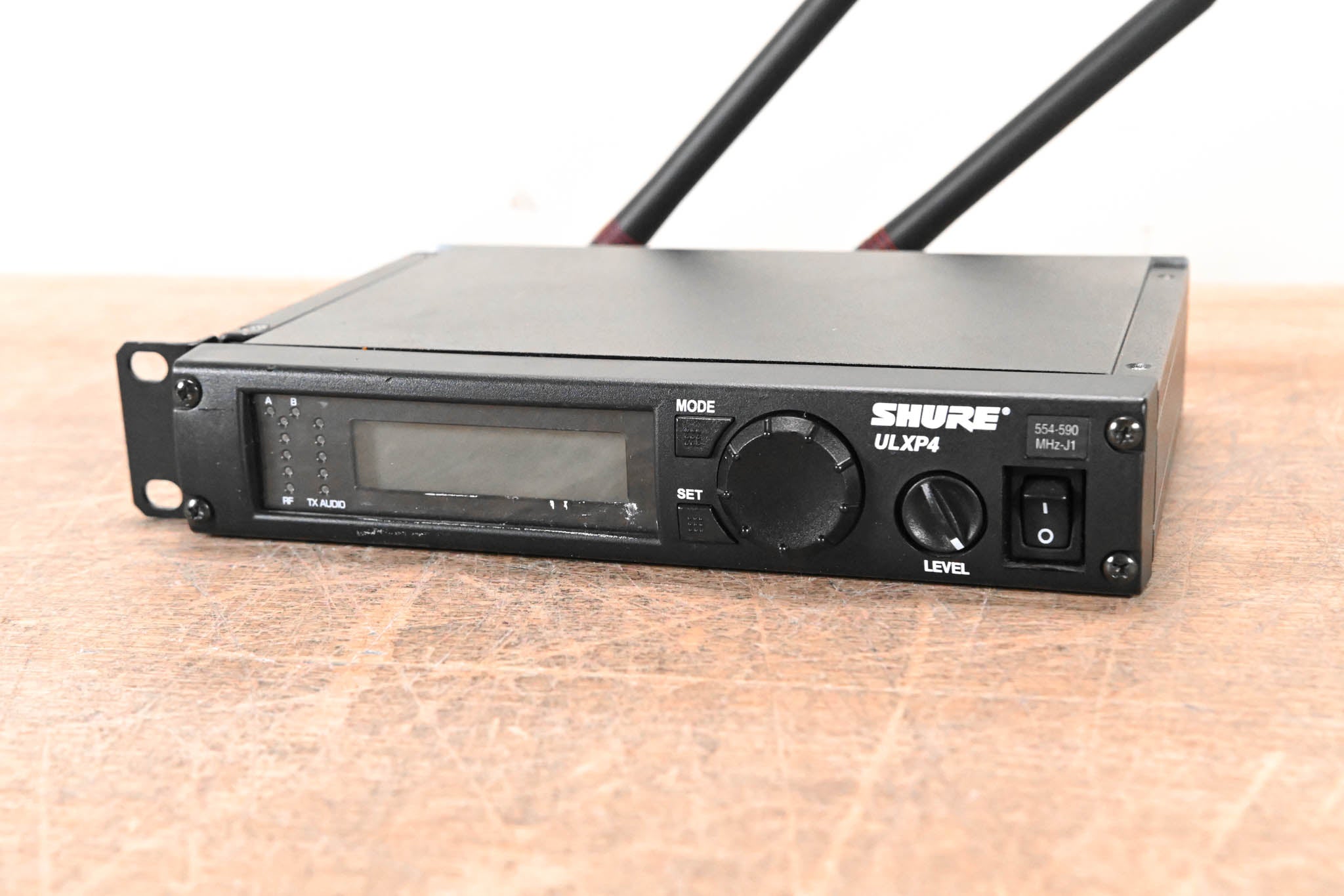 Shure ULXP24/BETA58 Handheld Wireless System - J1 Band: 554-590 MHz