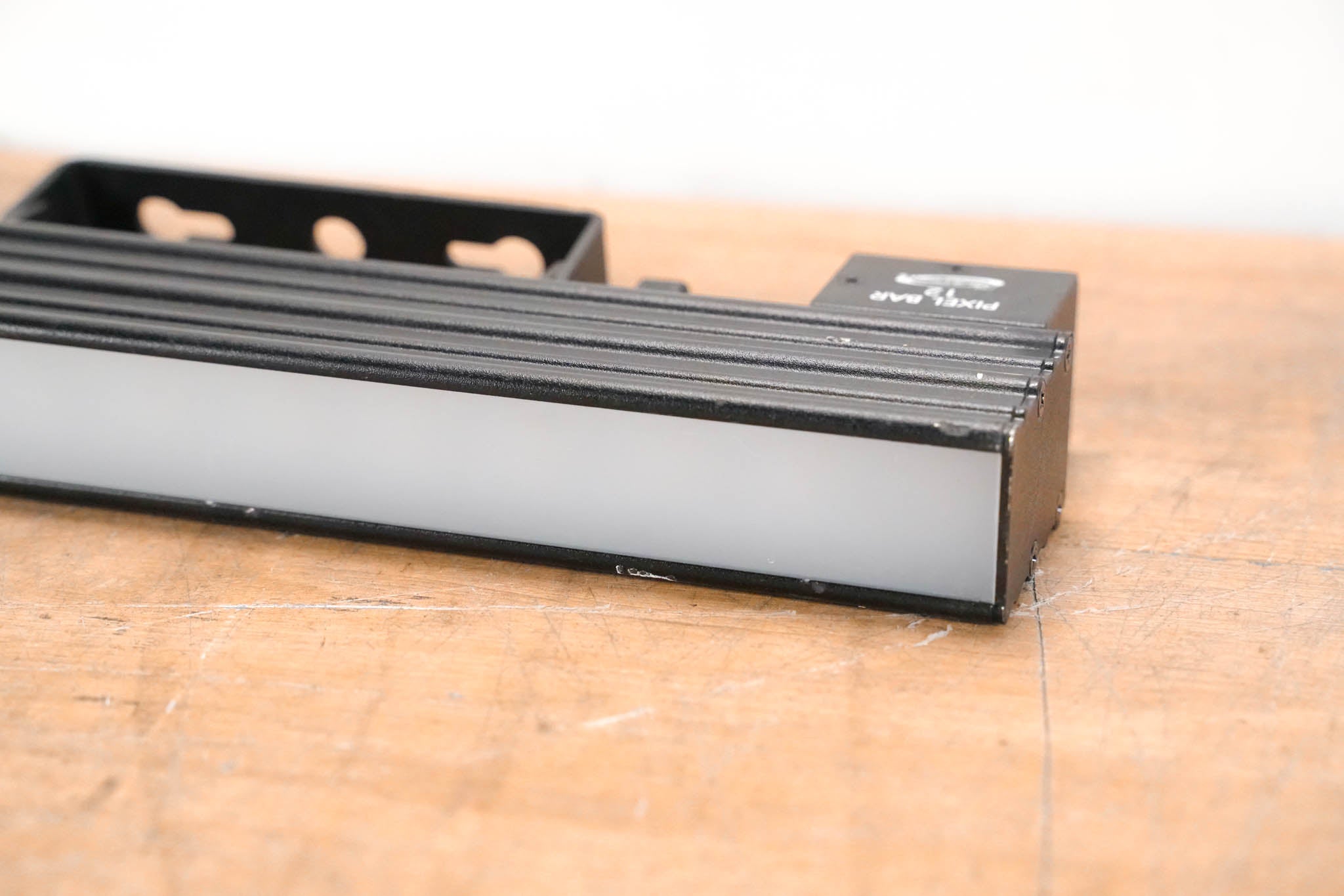 Elation Pixel Bar 12 LED Fixture (12 LEDs)