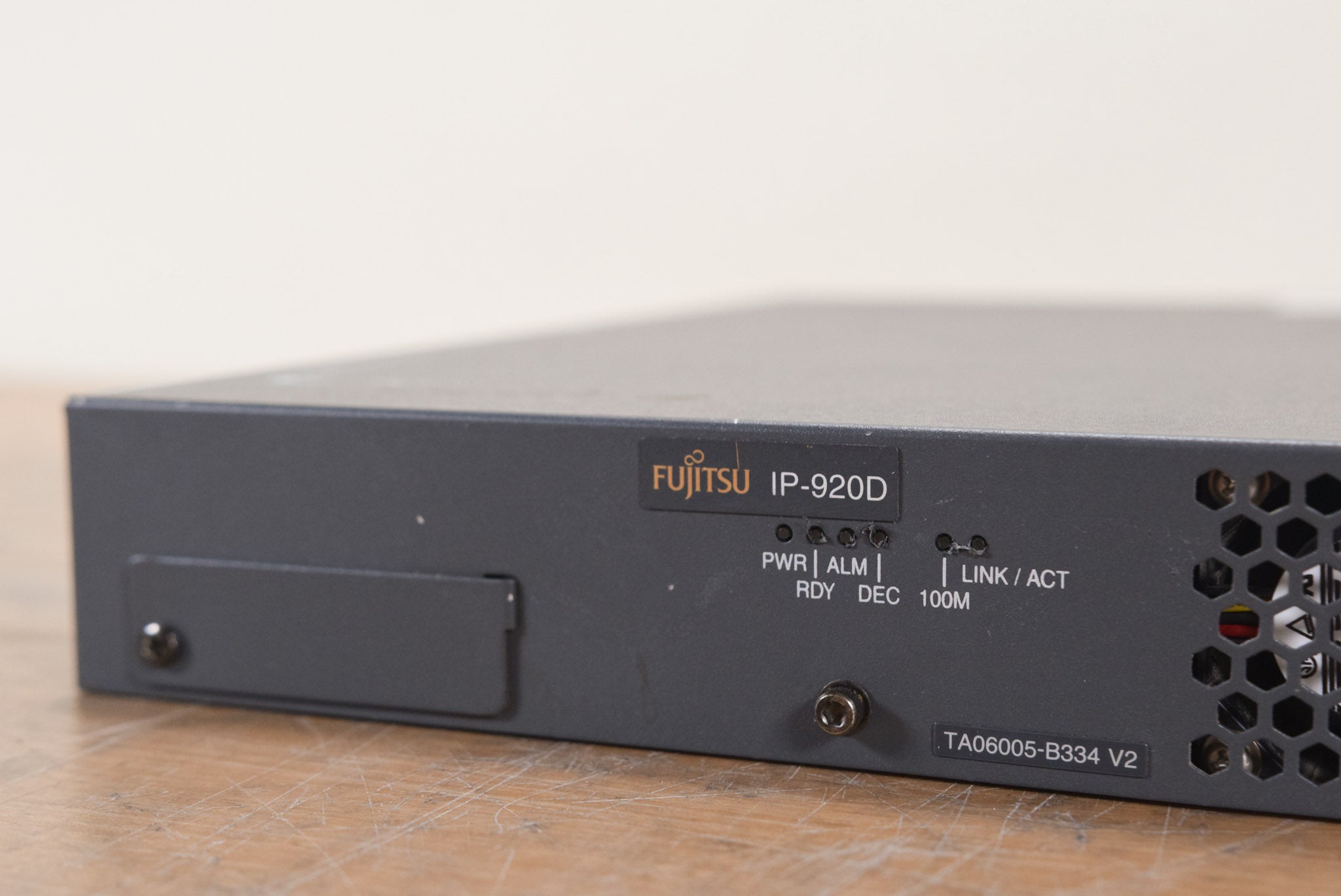 Fujitsu IP-920D HD/SD MPEG 4 AVC Video Decoder
