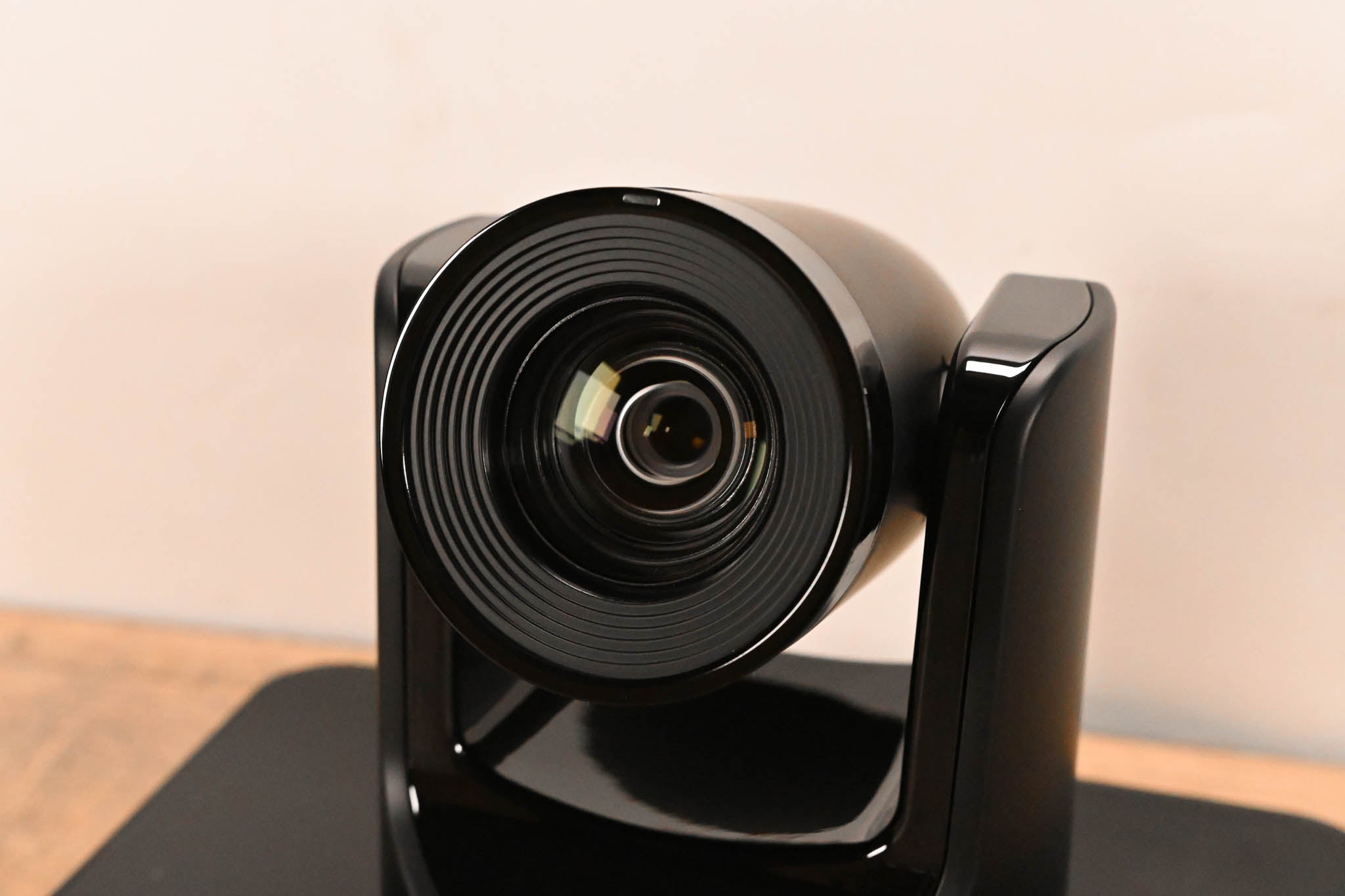 ClearOne UNITE 260N Pro PTZ Camera with 20x Zoom and AI Face Tracking