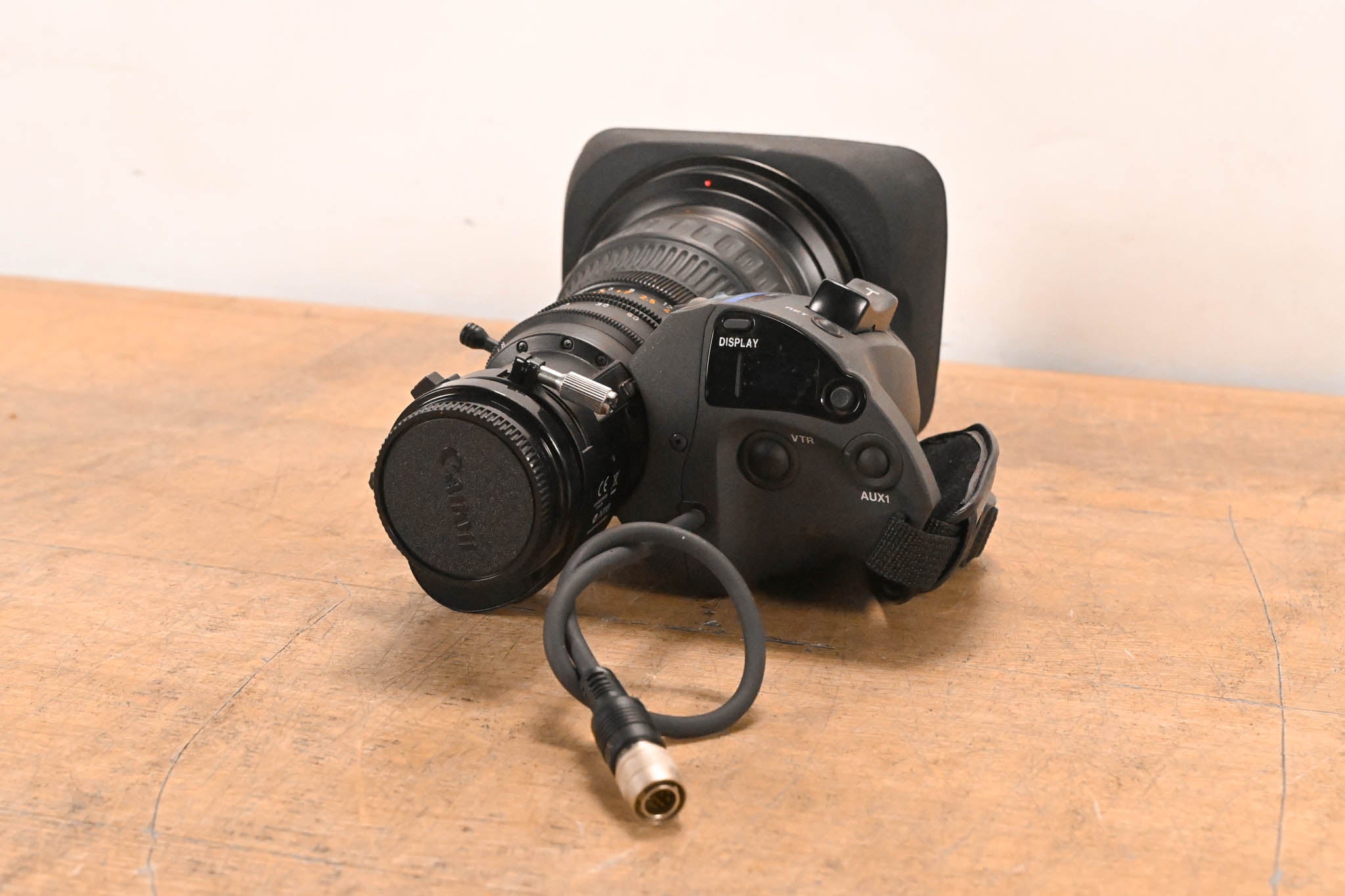 Canon HJ17ex7.7B IRSE ENG 2/3" 7.7-131mm B4 Mount Zoom Lens