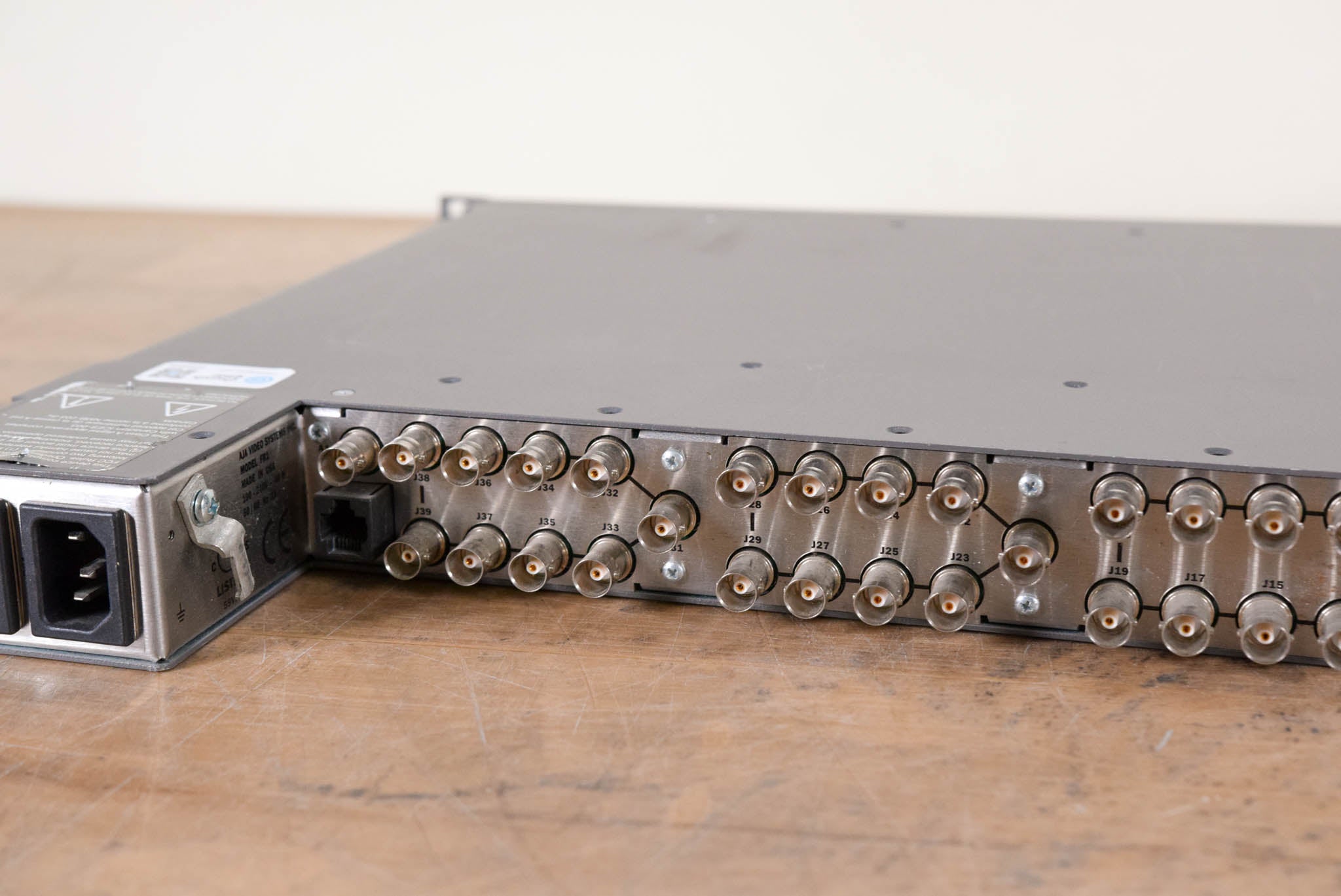 AJA FR1 R-Series 1RU Rackmount Frame with one RH10MD Card