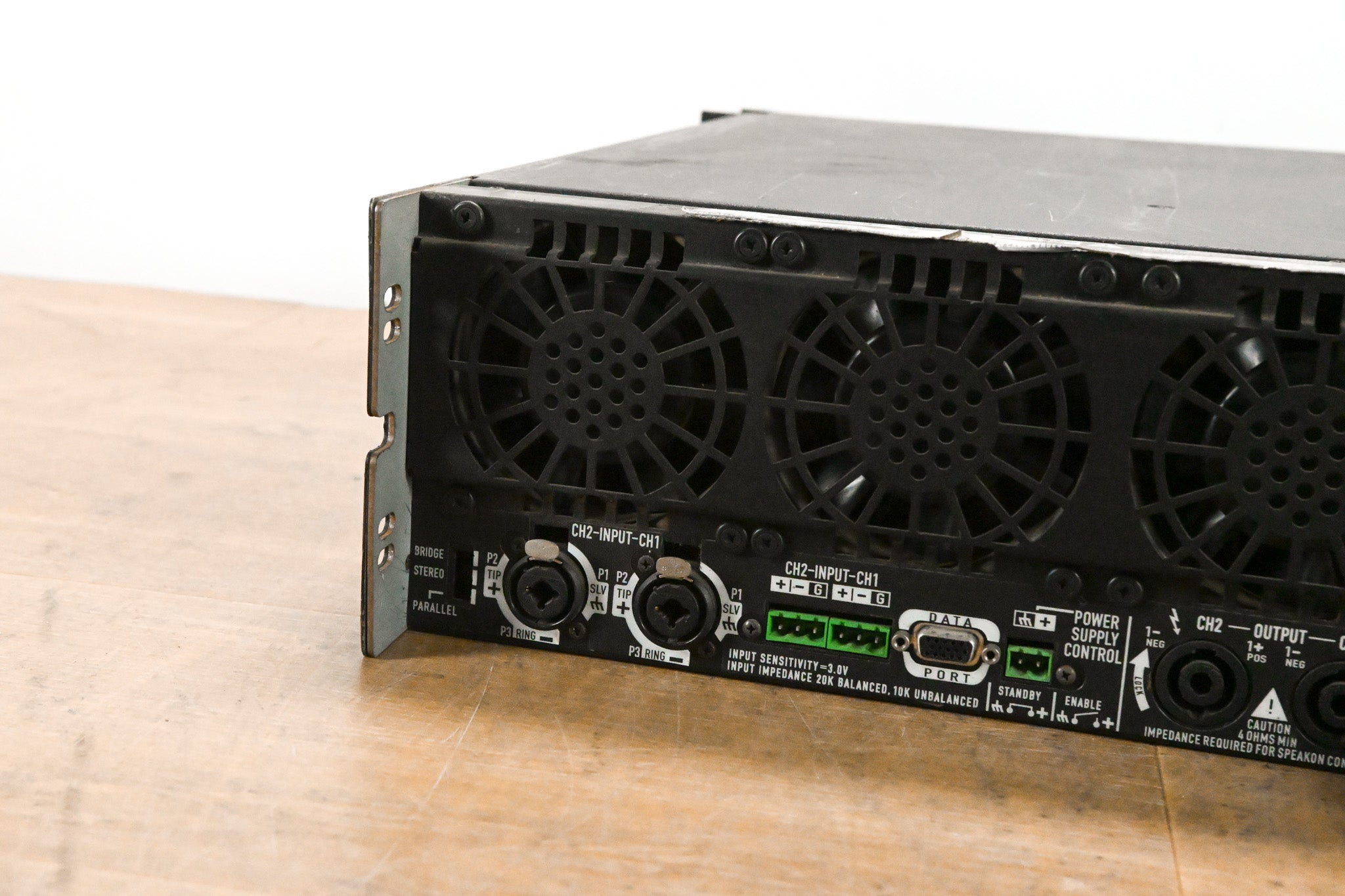 QSC PowerLight 9.0 PFC Power Factor Corrected 2-Channel Power Amplifier