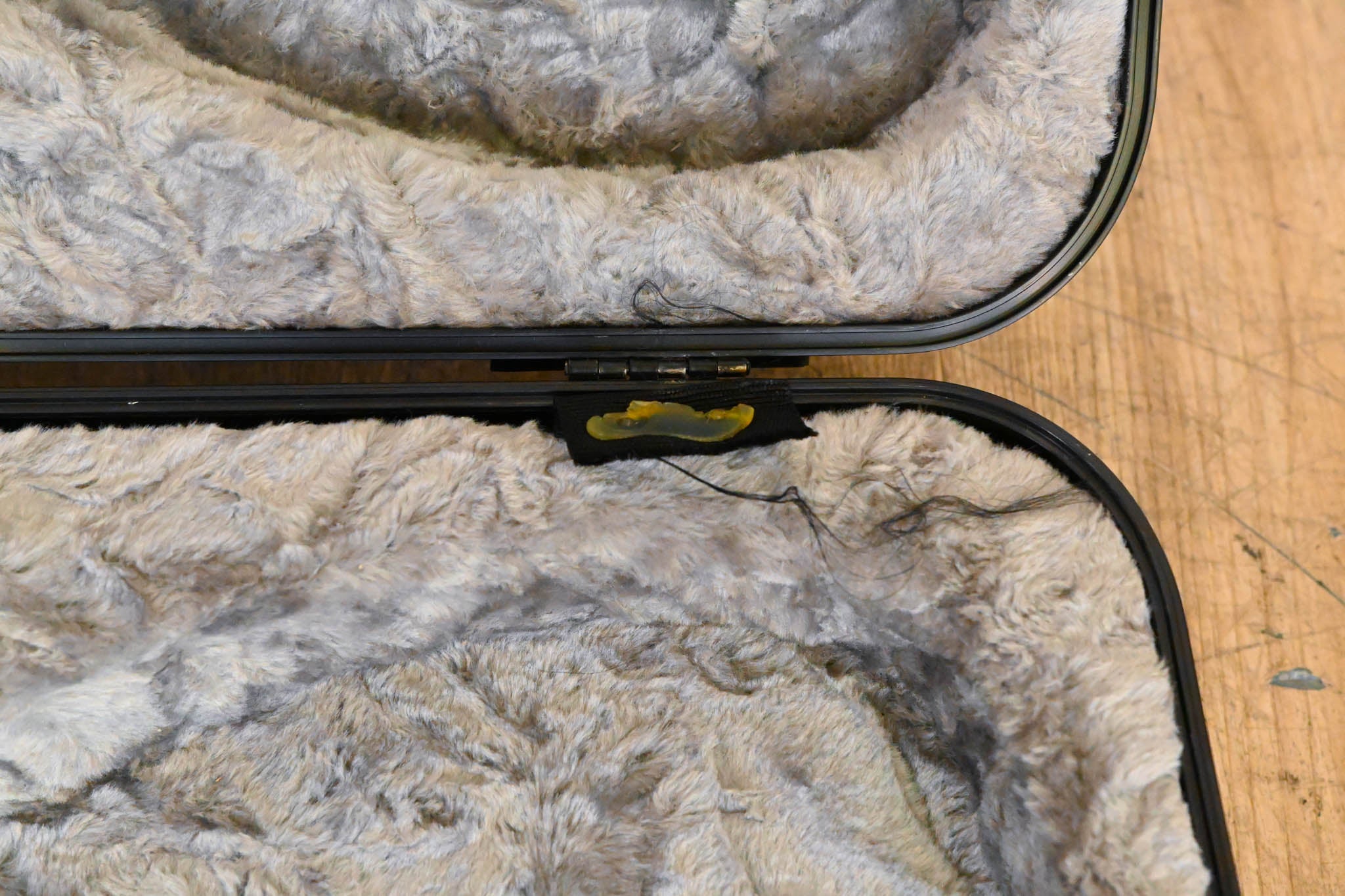 Fender Deluxe Molded Bass Case - Black