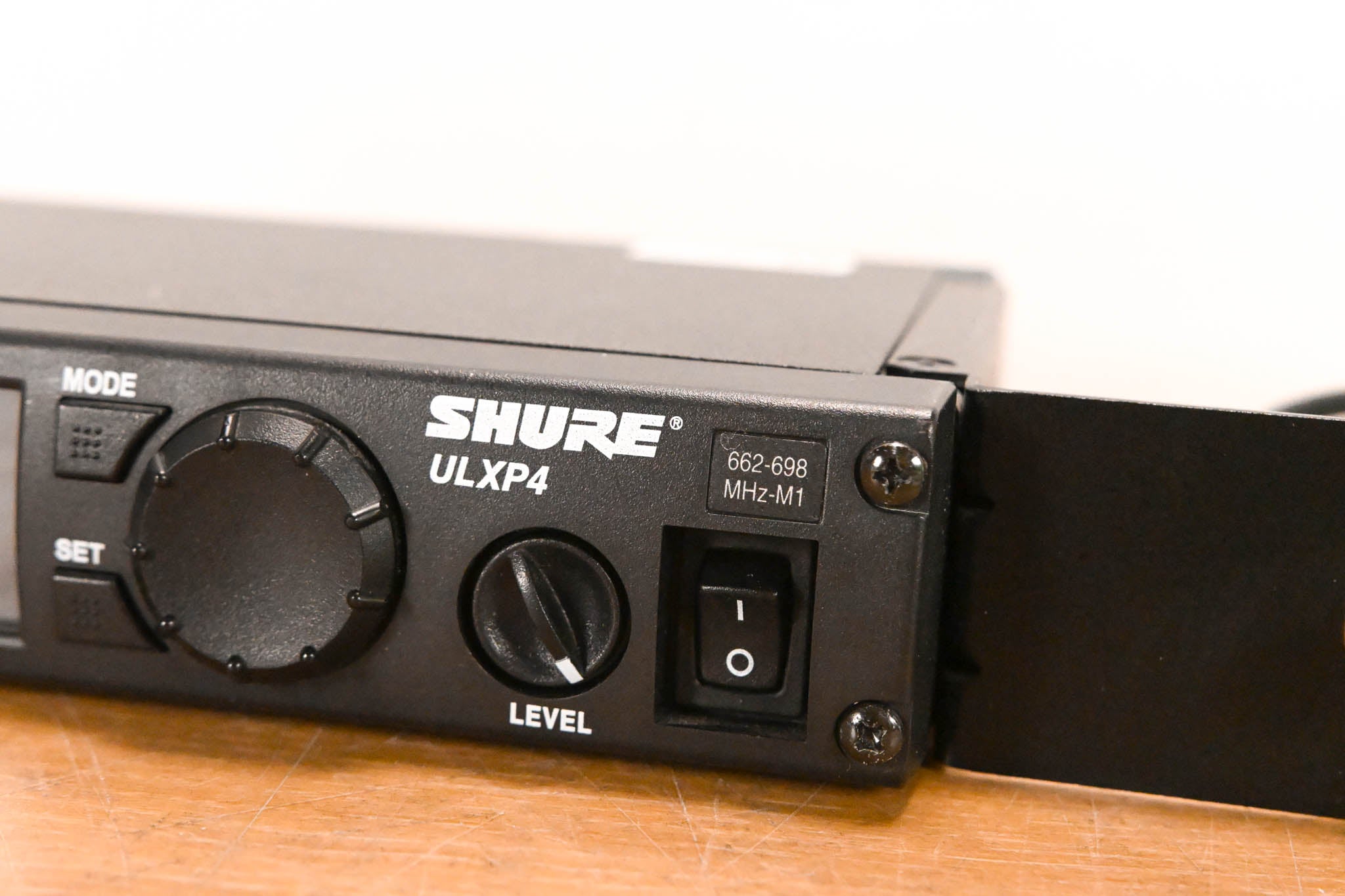 Shure ULXP24/BETA87A Handheld Wireless System - M1 Band NO POWER SUPPLY