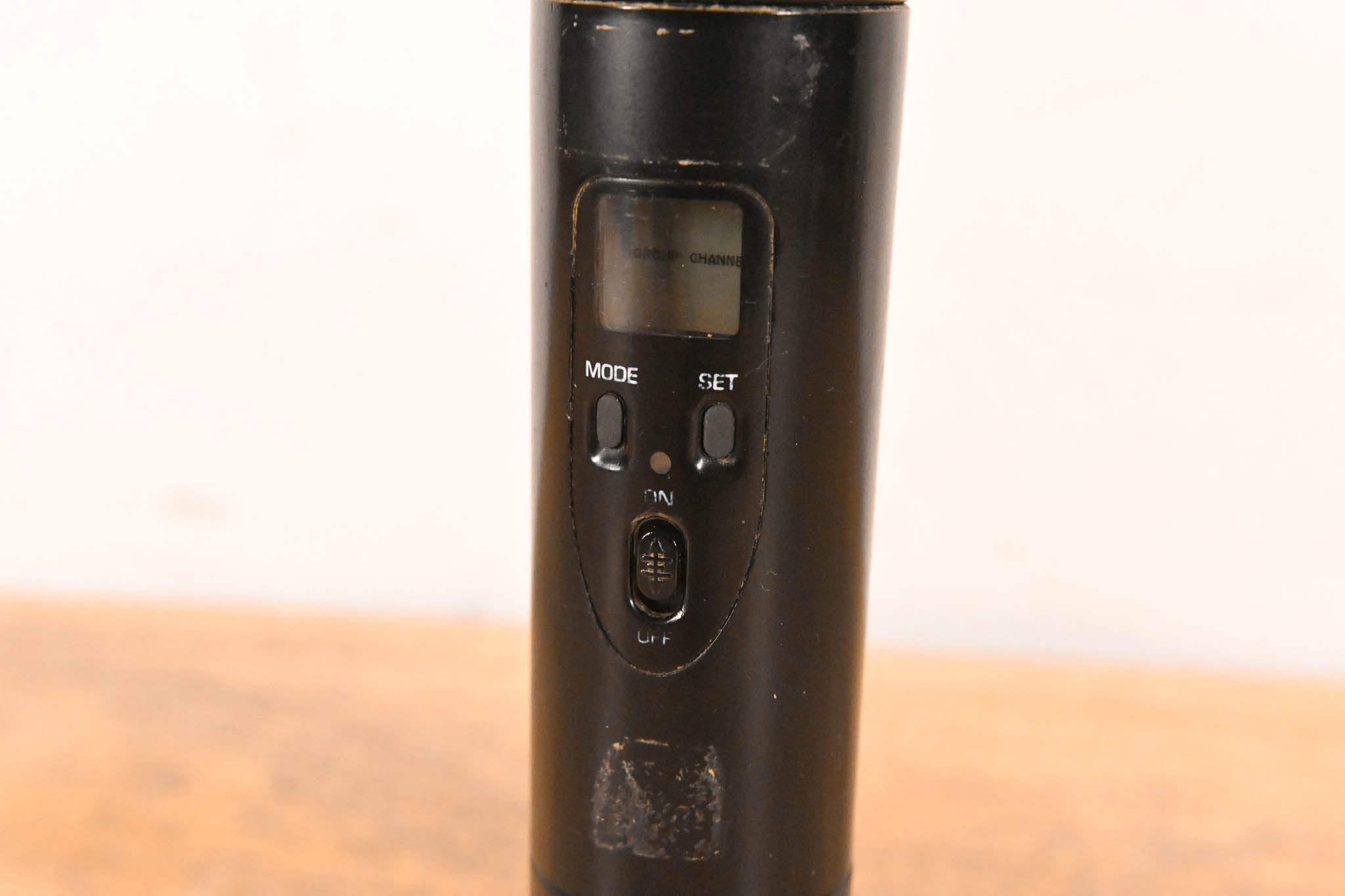 Shure ULXS24/58 Handheld Wireless System - J1 Band (NO POWER SUPPLY)