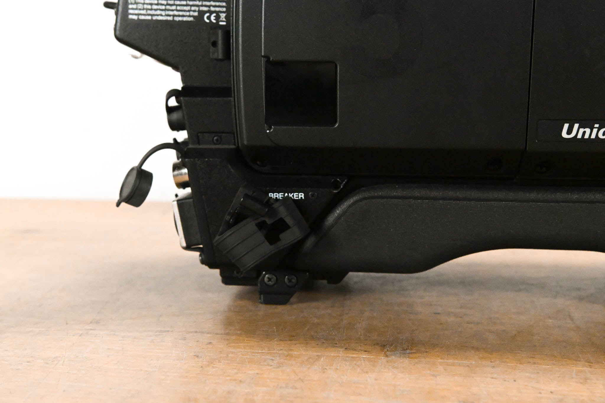 Ikegami HC-HD300 3-CMOS Full HD Camera w/ FA-300 Fiber Adapter