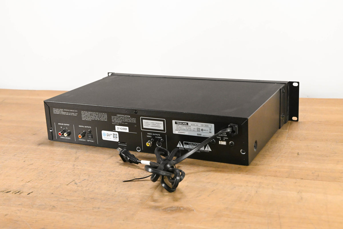 TASCAM CD-200i Rackmountable CD Player with iPod Dock