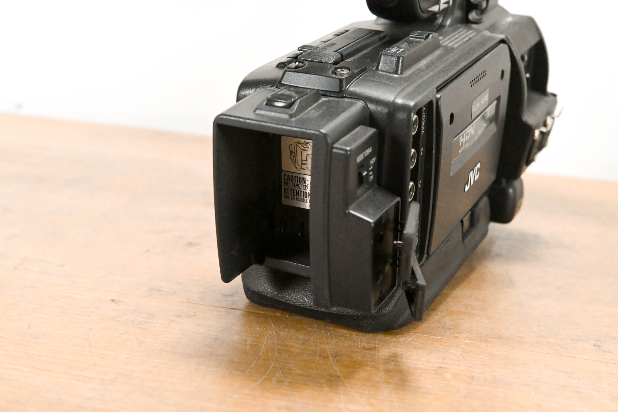 JVC GY-HD110U 1/3" 3-CCD Professional HDV Camcorder