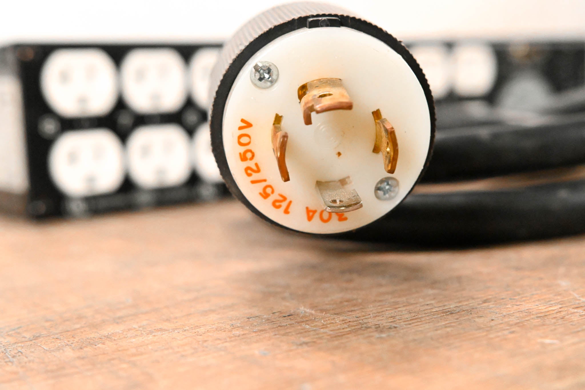 NSI DDS 8800 8-Channel Digital Dimming System