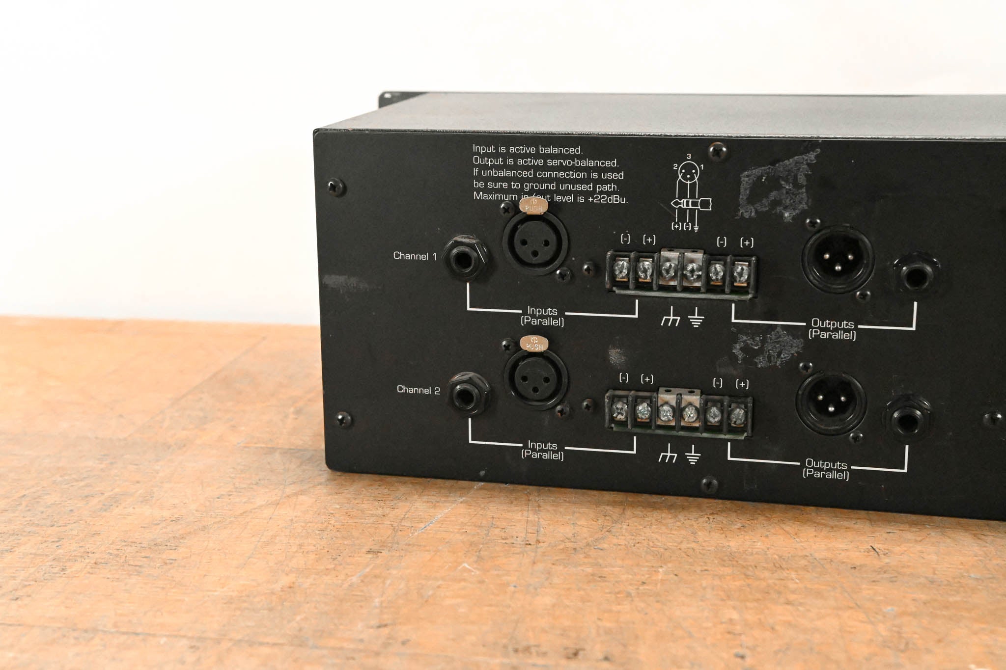 Ashly GQX-3102 2-Channel 31-Band Graphic Equalizer