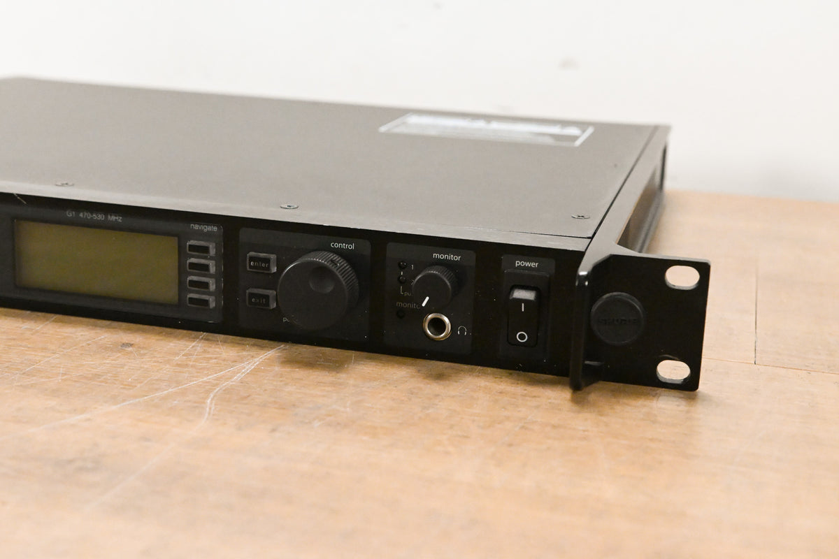 Shure UR4D+ Dual-Channel Wireless Receiver - G1 Band: 470-530 MHz