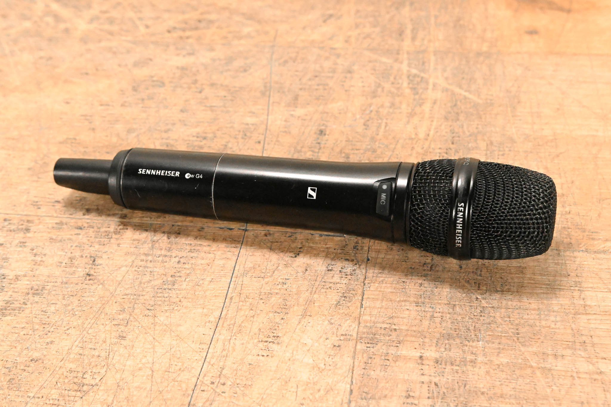 Sennheiser SKM 300 G4 Wireless Handheld Transmitter - Gw1: 558-608 MHz