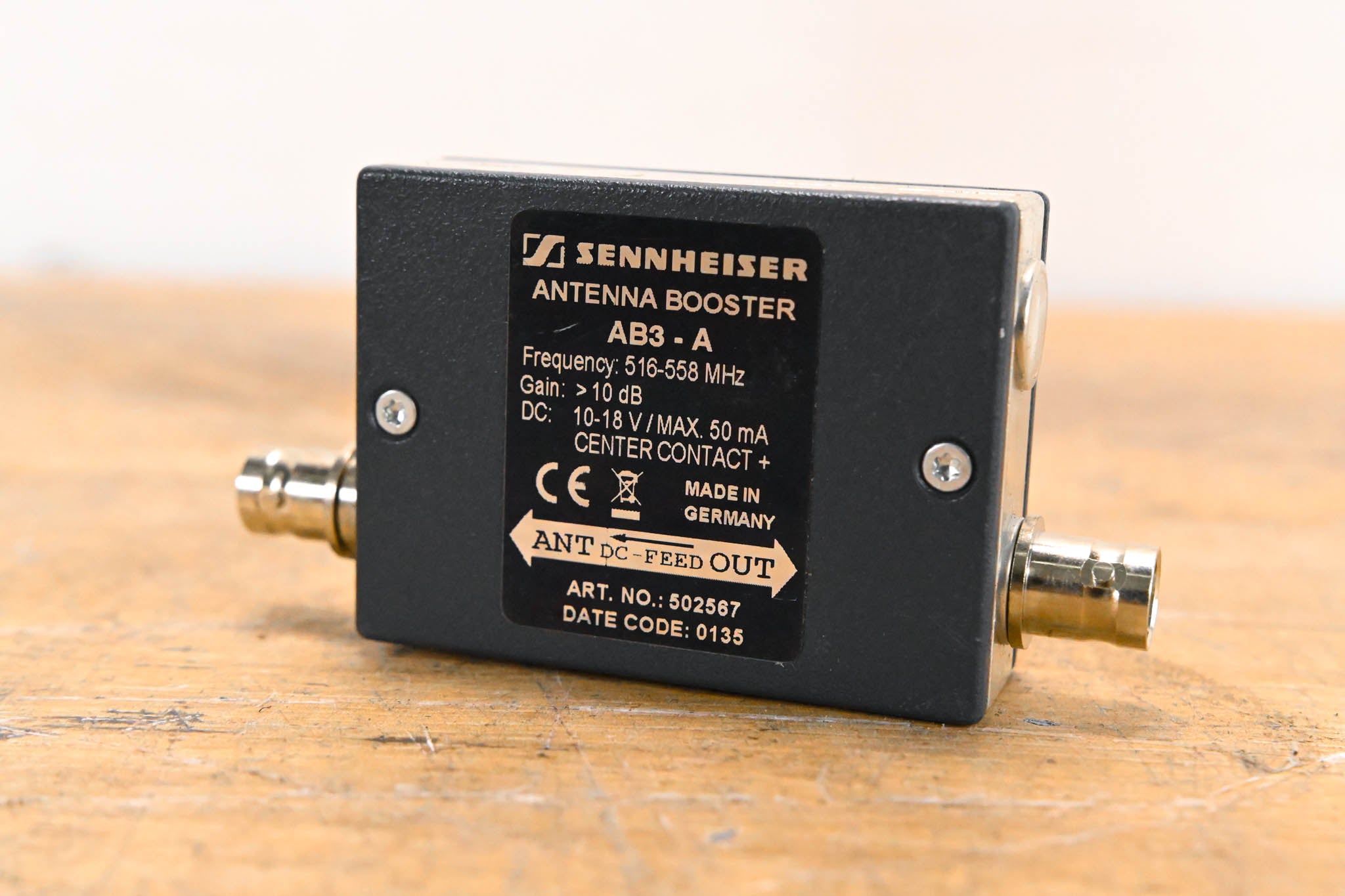 Sennheiser AB3-A Antenna Booster - A Range: 516-558 MHz