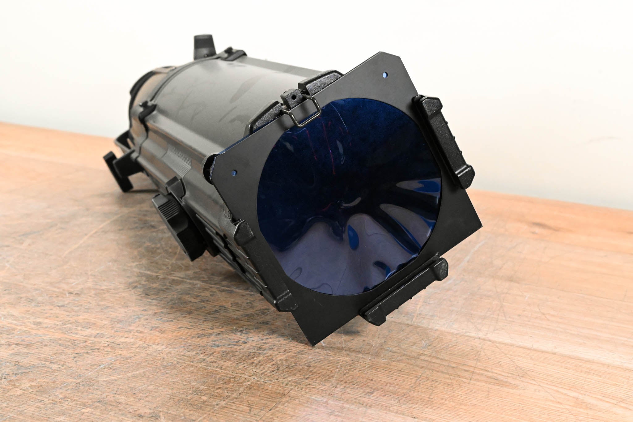 ETC Source Four Zoom 15-30 Degree 750 Ellipsoidal Light