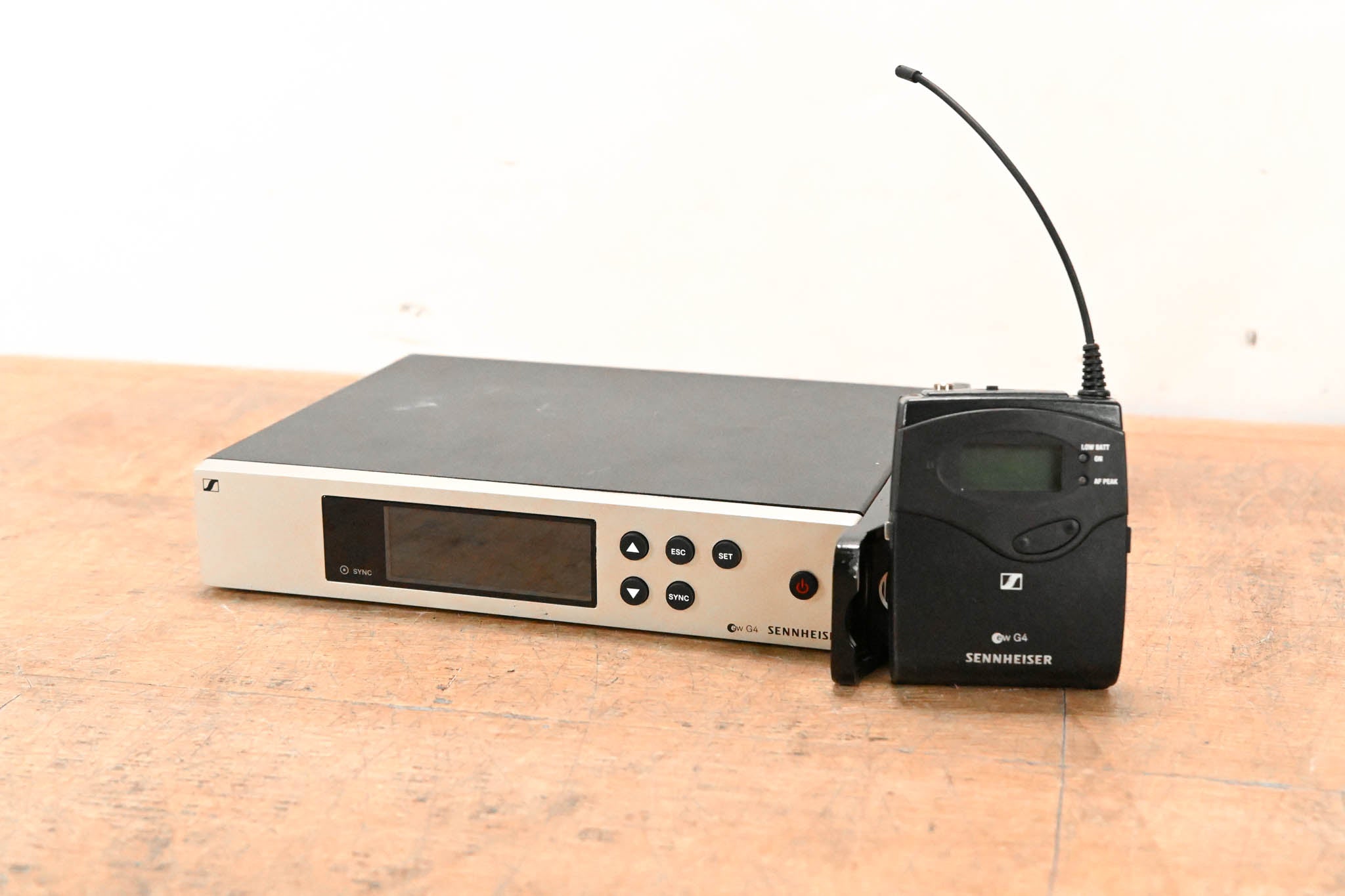 Sennheiser ew 100 G4 Belt Pack Wireless System - 470-516 MHz (NO PSU)