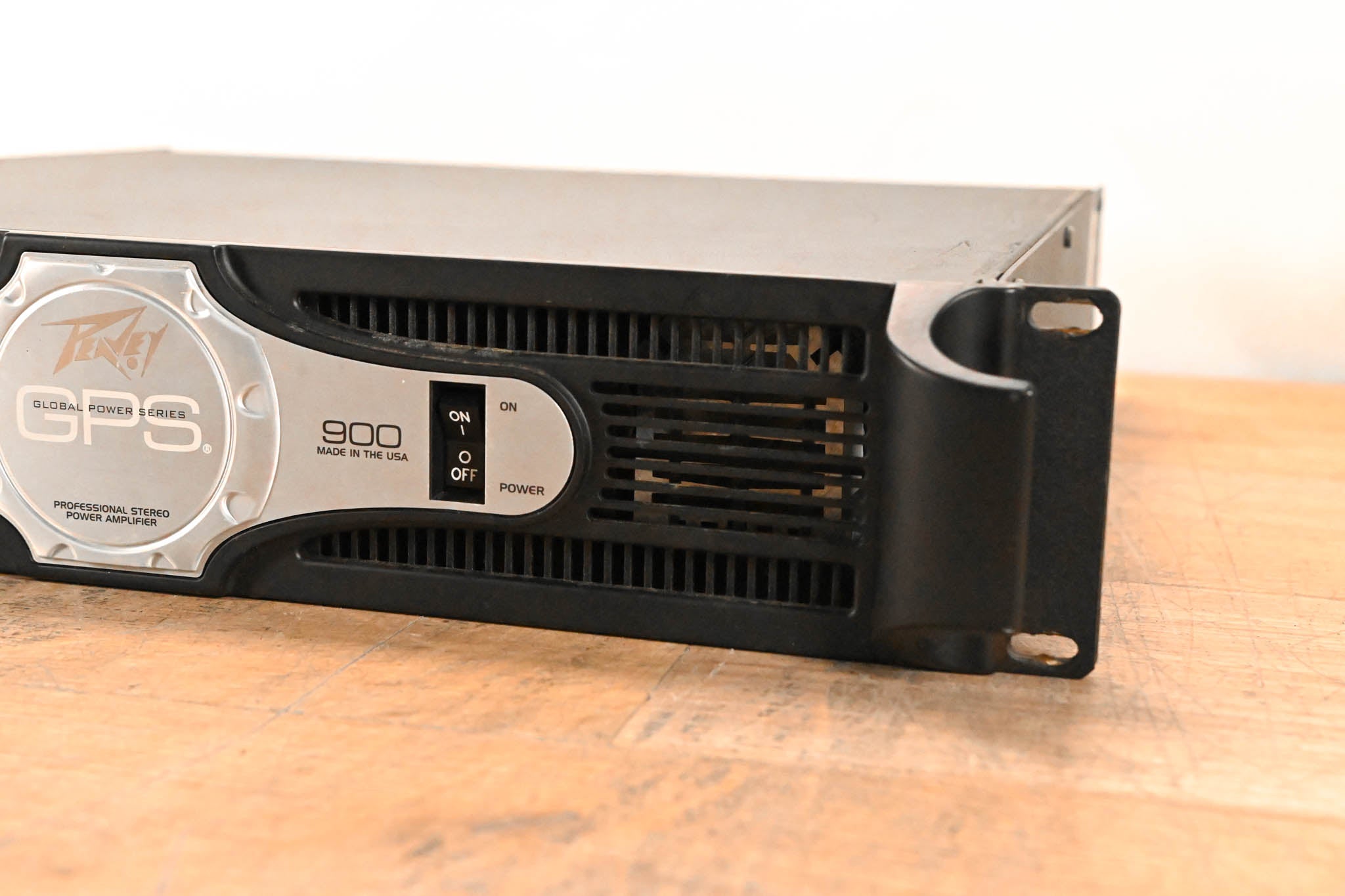 Peavey GPS 900 Professional Stereo Power Amplifier