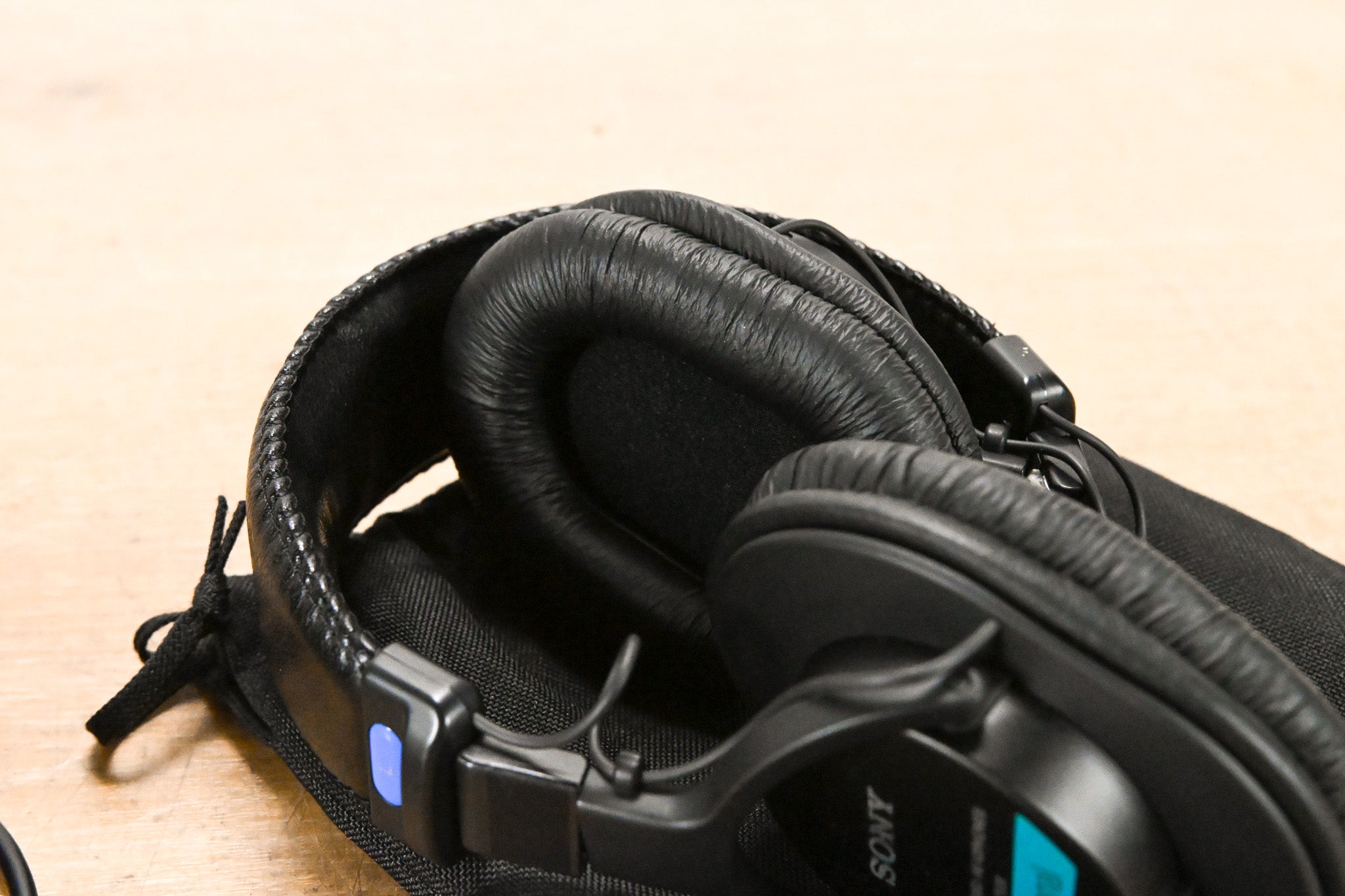 Sony MDR-7506 Professional Stereo Monitor Headphones