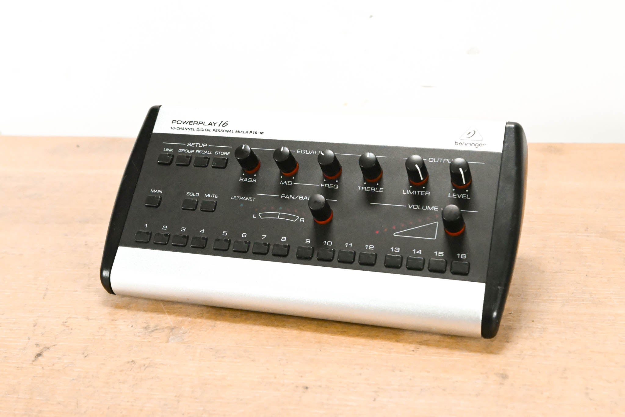 Behringer Powerplay P16-M 16-Channel Digital Personal Mixer