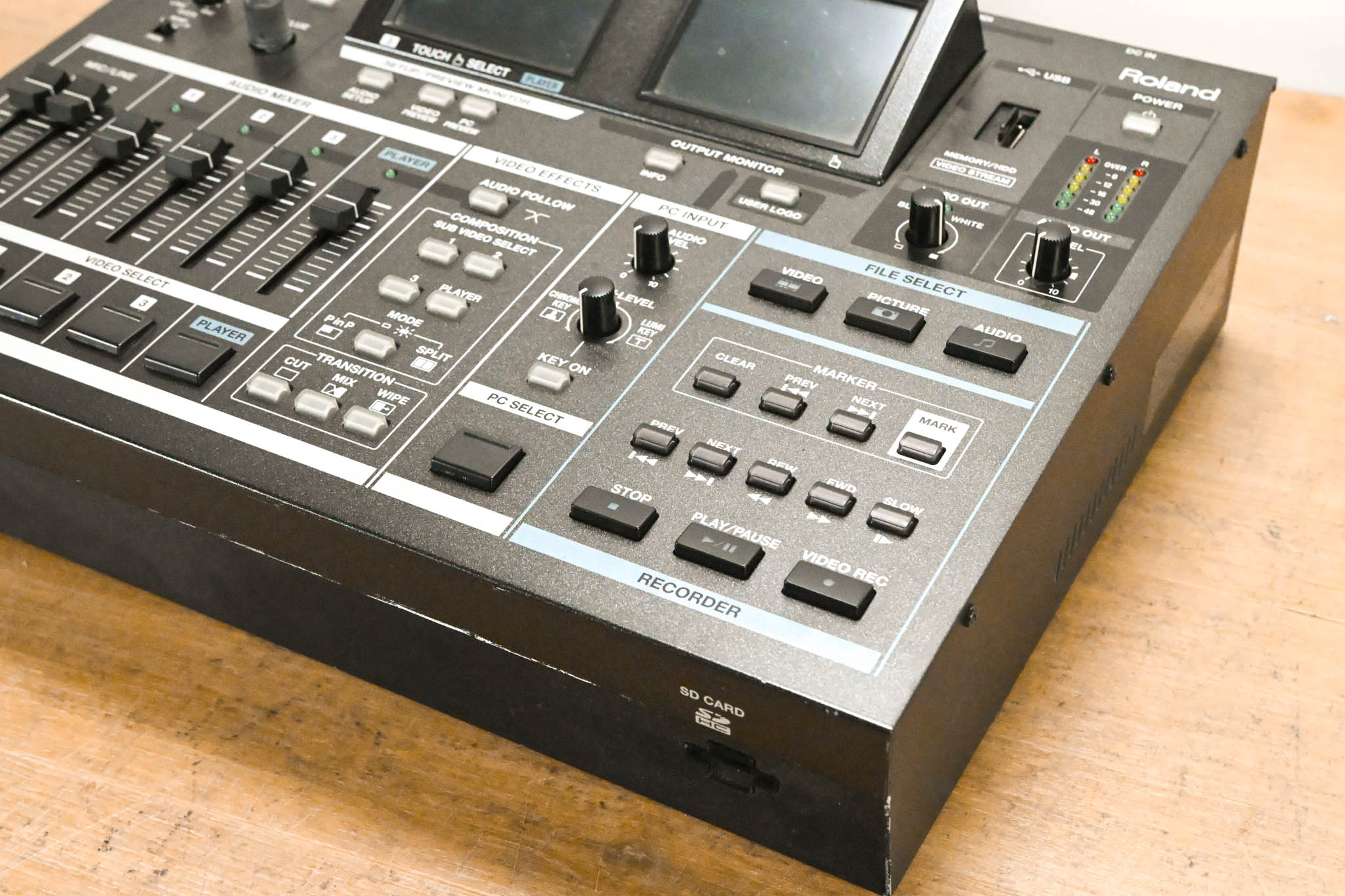 Roland VR-5 AV Mixer & Recorder (NO POWER SUPPLY)