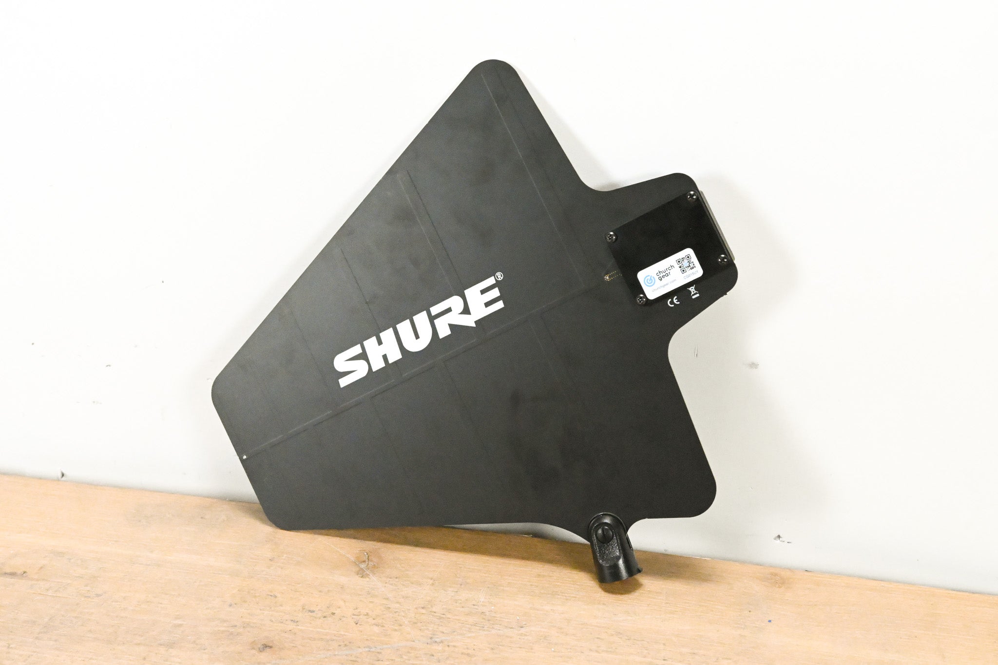 Shure UA874US Active Directional Antenna - 470-698 MHz