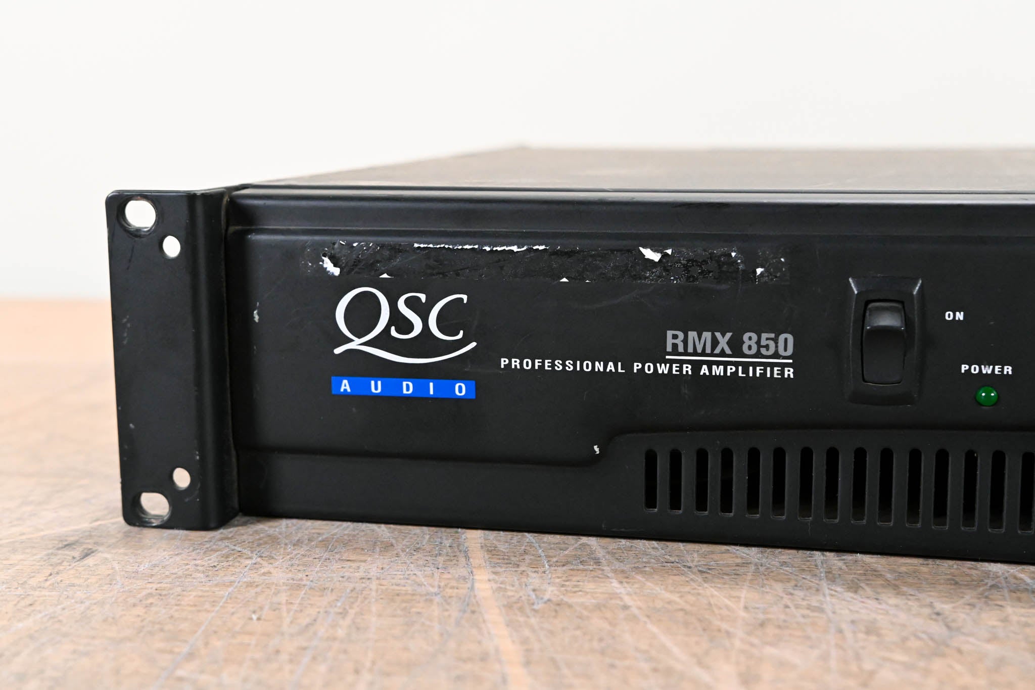 QSC RMX850 2-Channel Power Amplifier