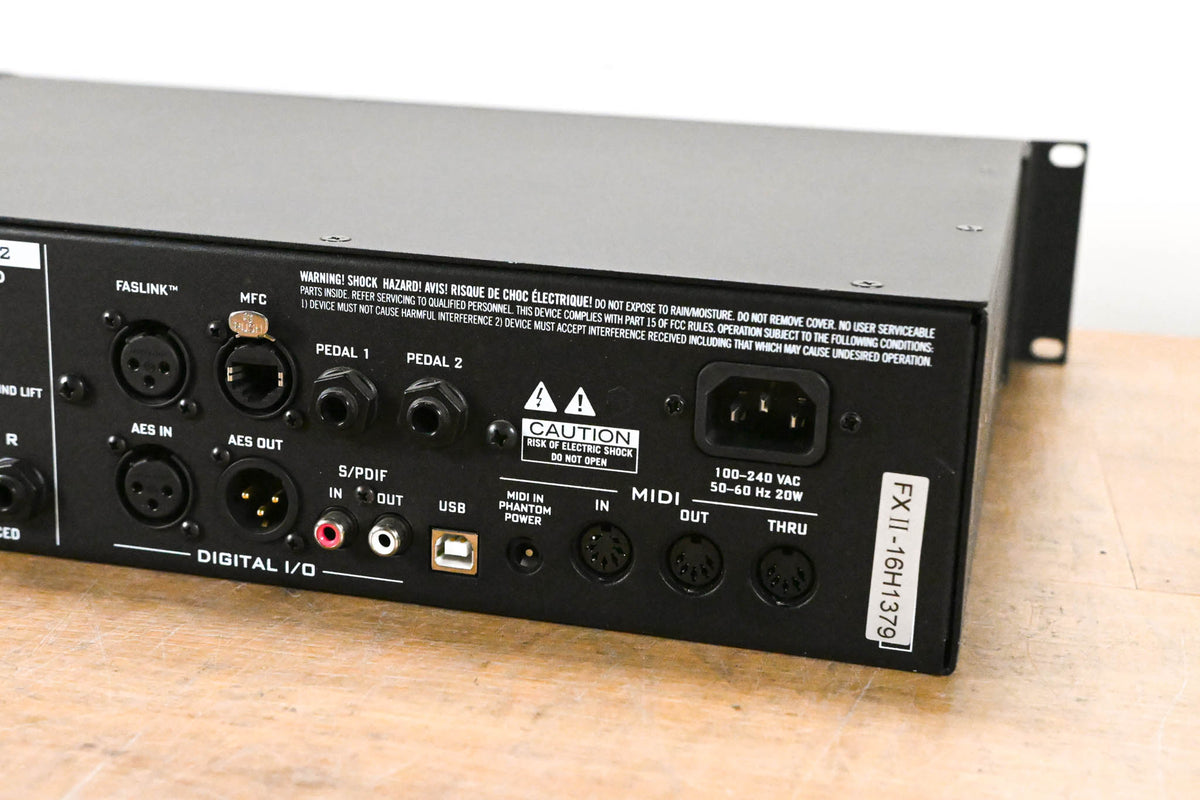 Fractal Audio Systems Axe FX II XL+ Preamp/Effects Processor