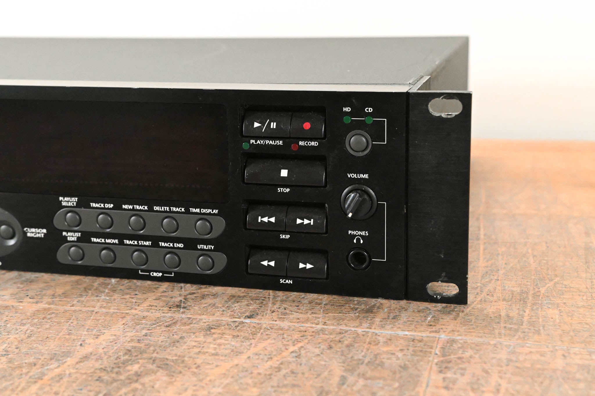 Alesis Masterlink ML-9600 Two-Track High-Resolution Master Disk Recorder