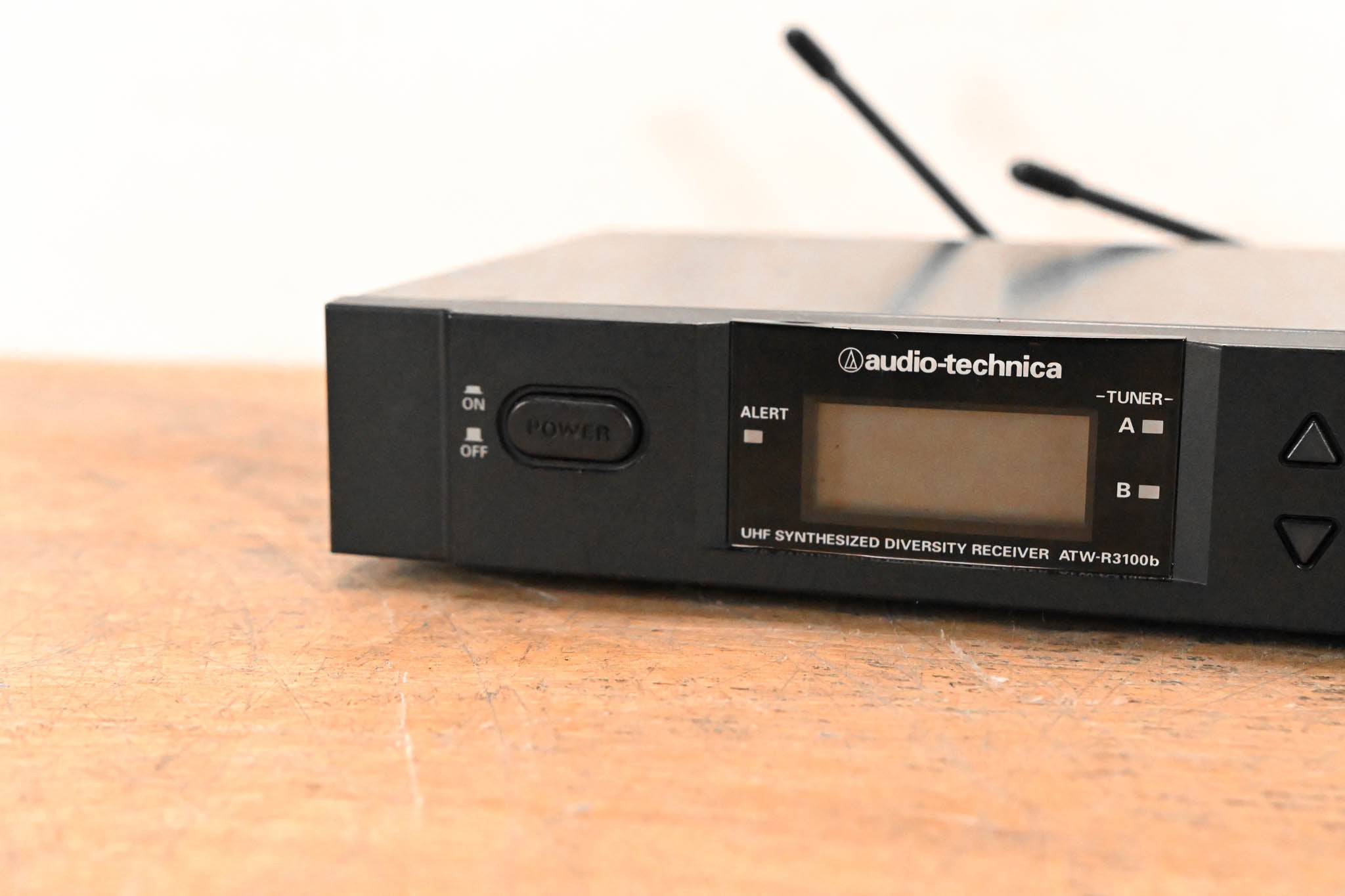 Audio-Technica ATW-R3100bC Wireless Receiver - 541-566 MHz (NO PSU)
