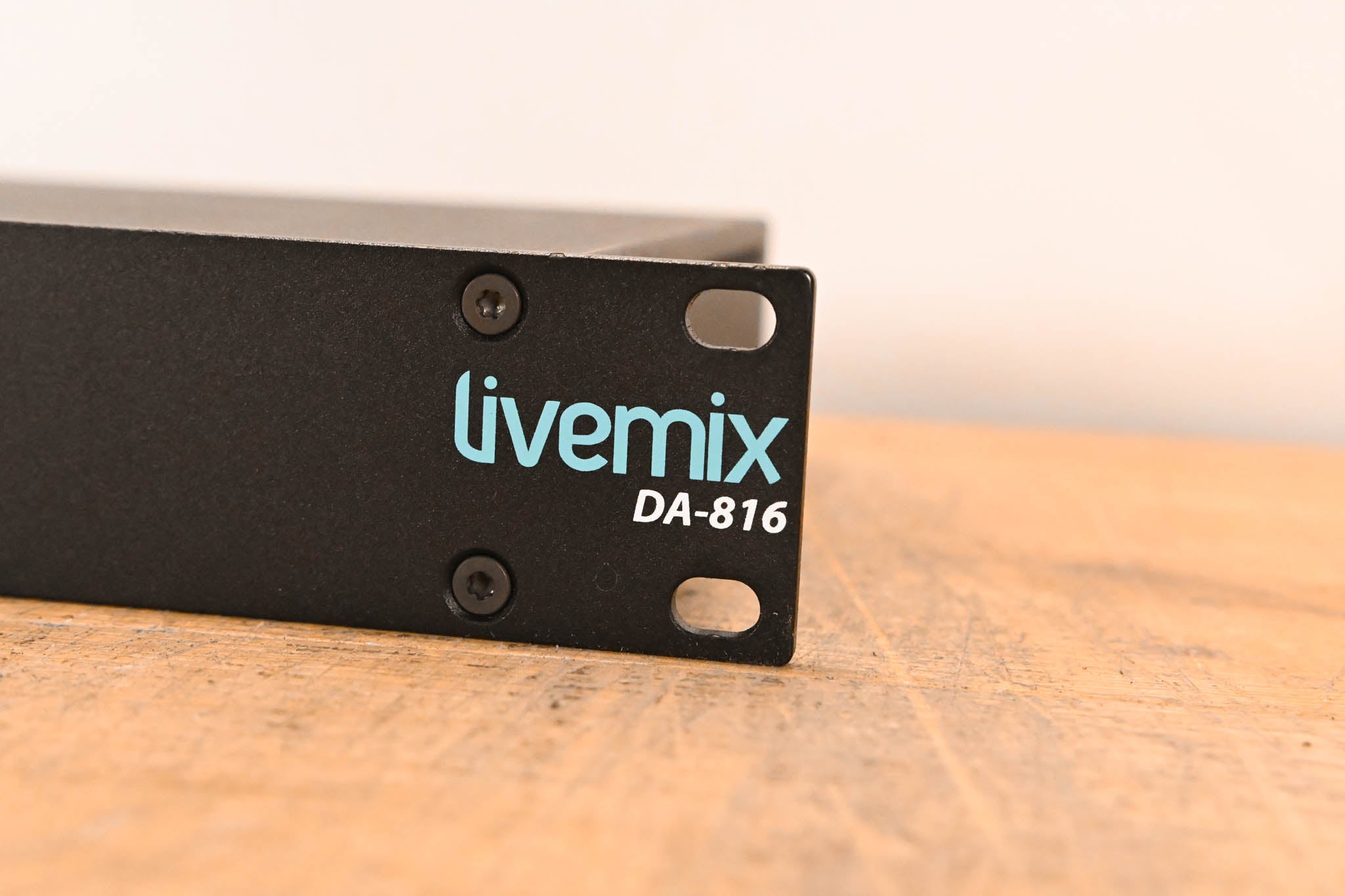 Digital Audio Labs Livemix DA-816 Analog Output Unit (NO POWER SUPPLY)