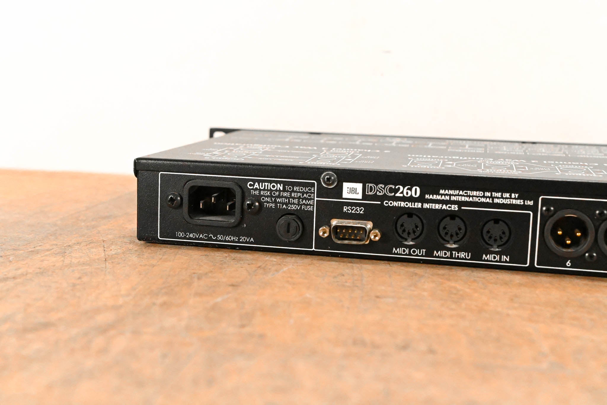 JBL DSC260 Digital System Controller