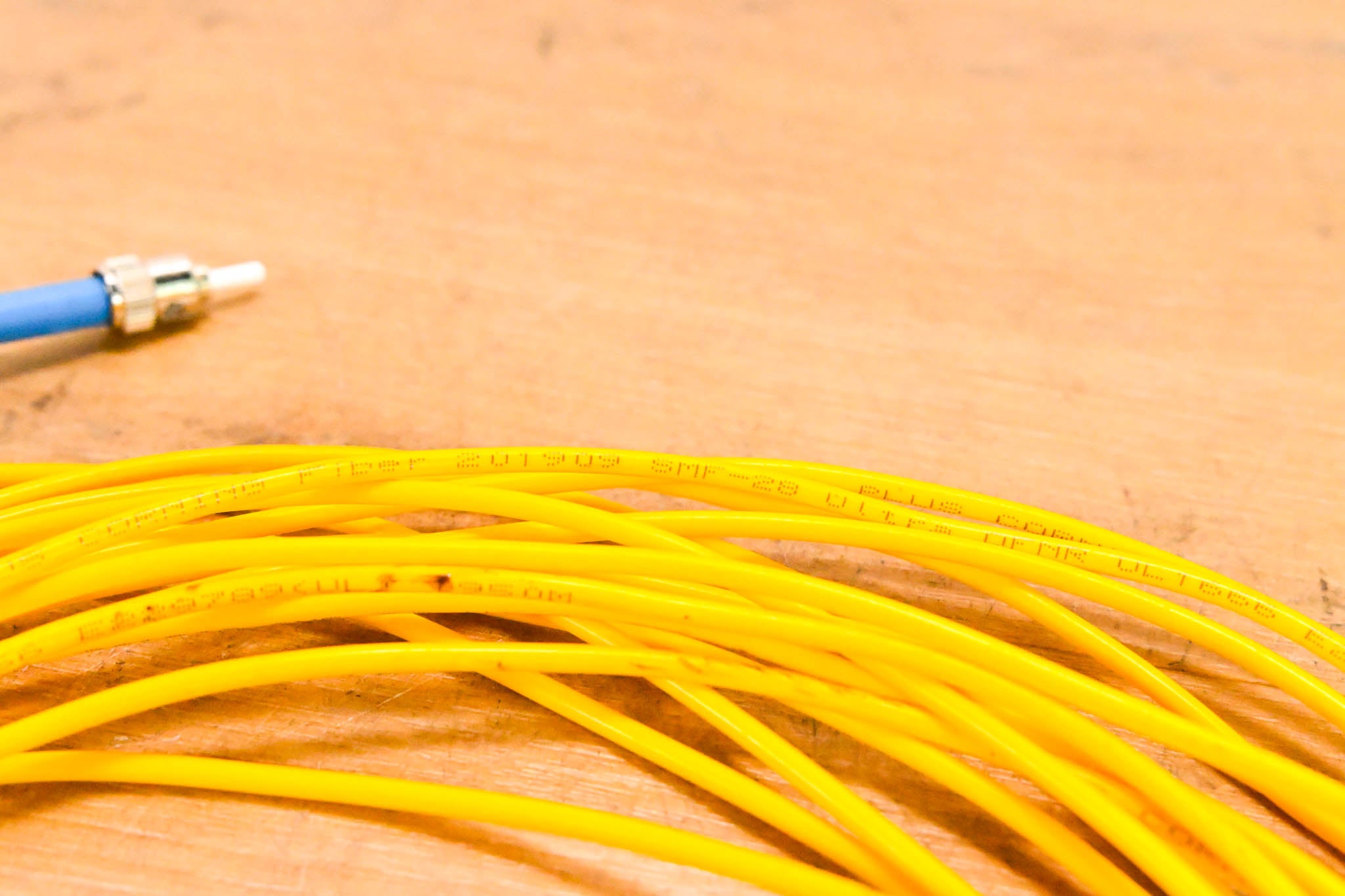 Corning SMF-28 Ultra Single Mode Simplex Fiber Cable - 30'
